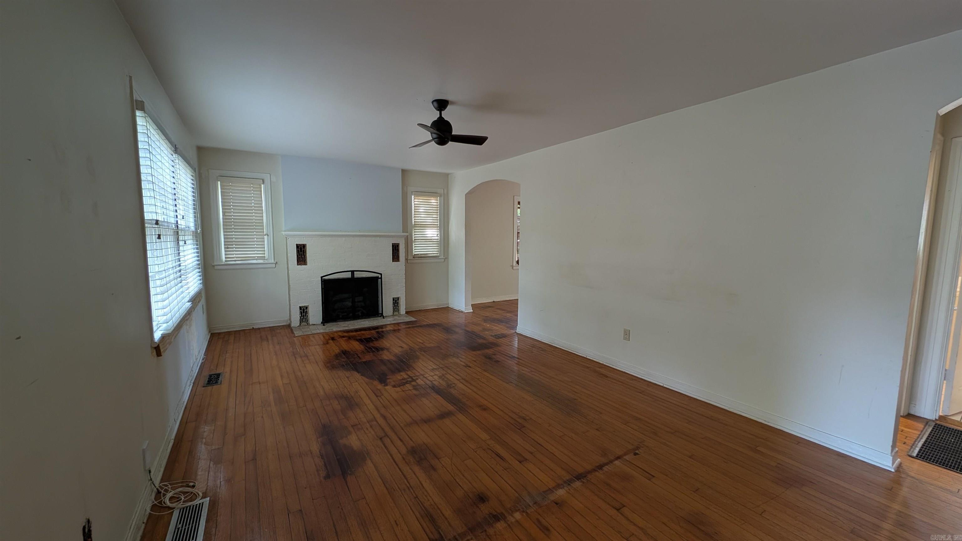 4220 Kenyon Drive Property Photo 3