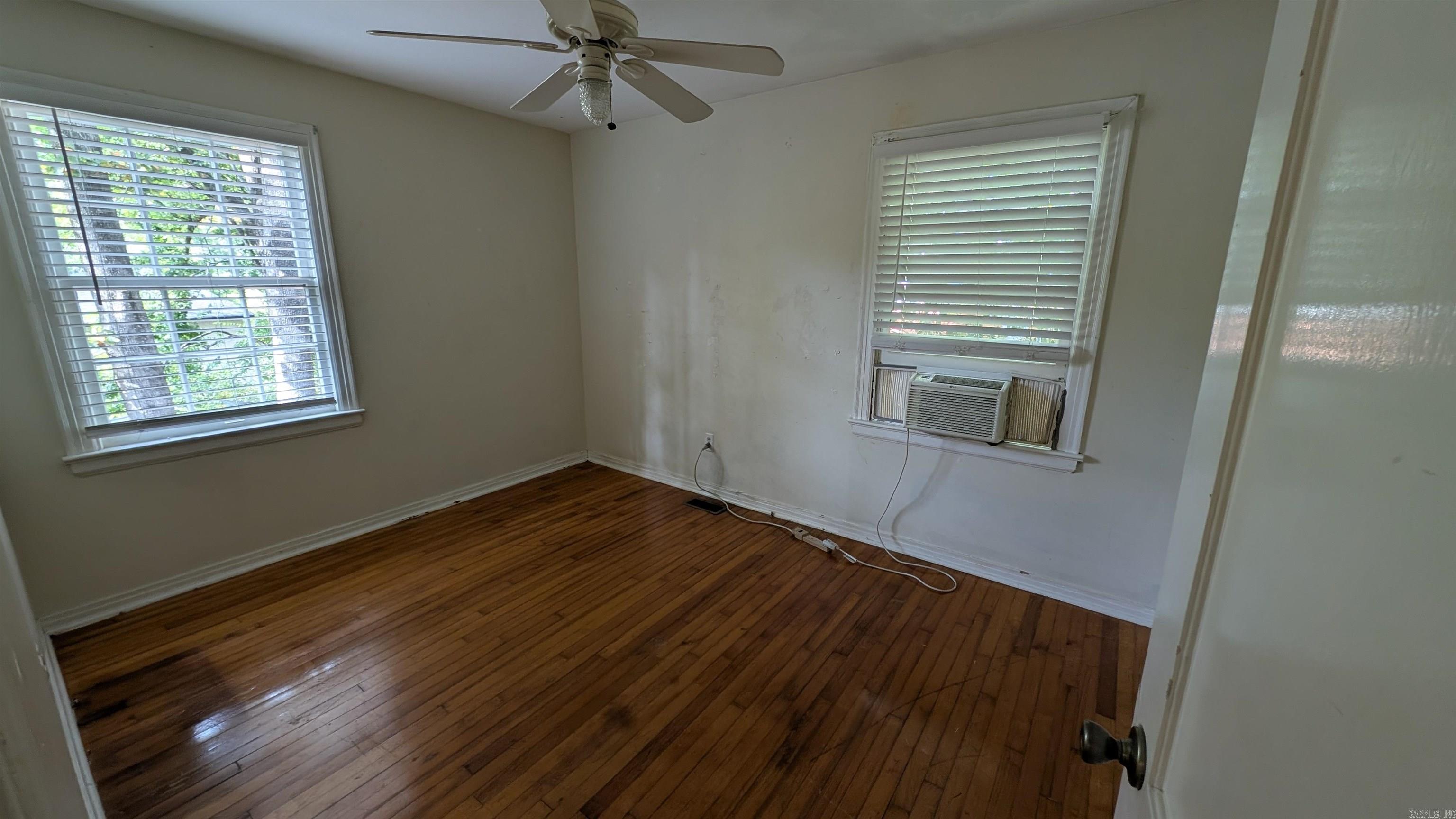 4220 Kenyon Drive Property Photo 10