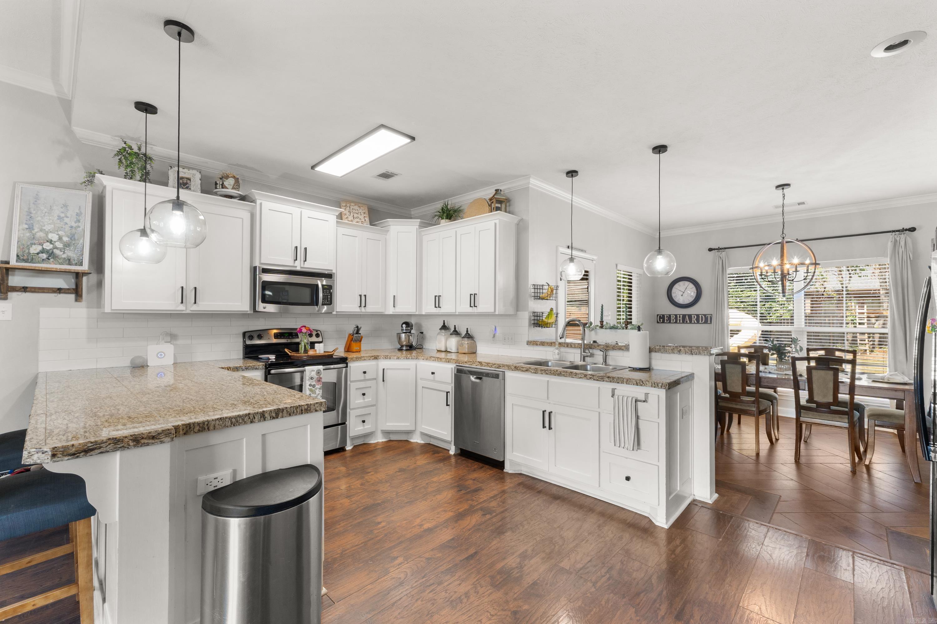 1705 Gardenia Property Photo 7