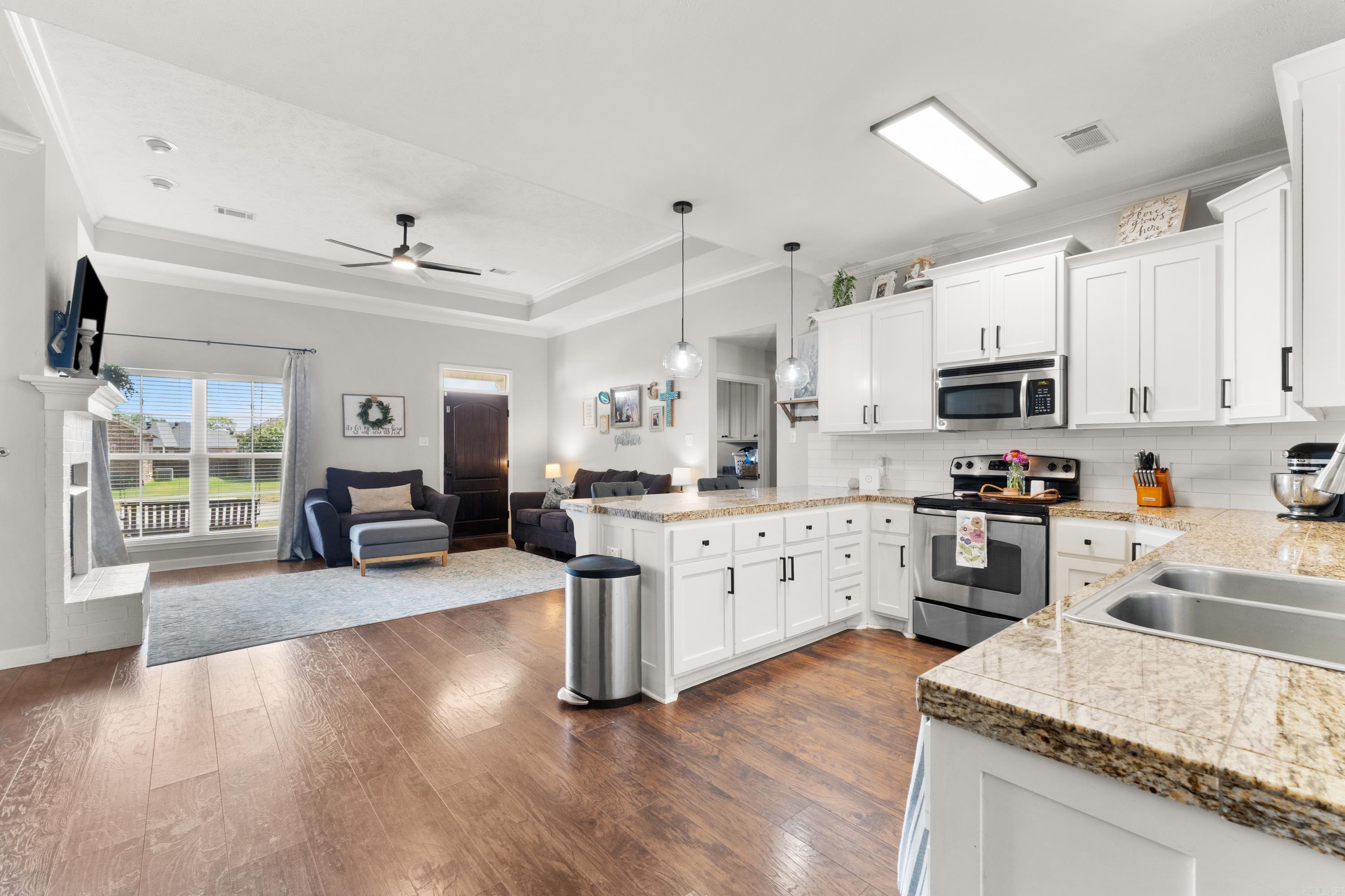 1705 Gardenia Property Photo 10