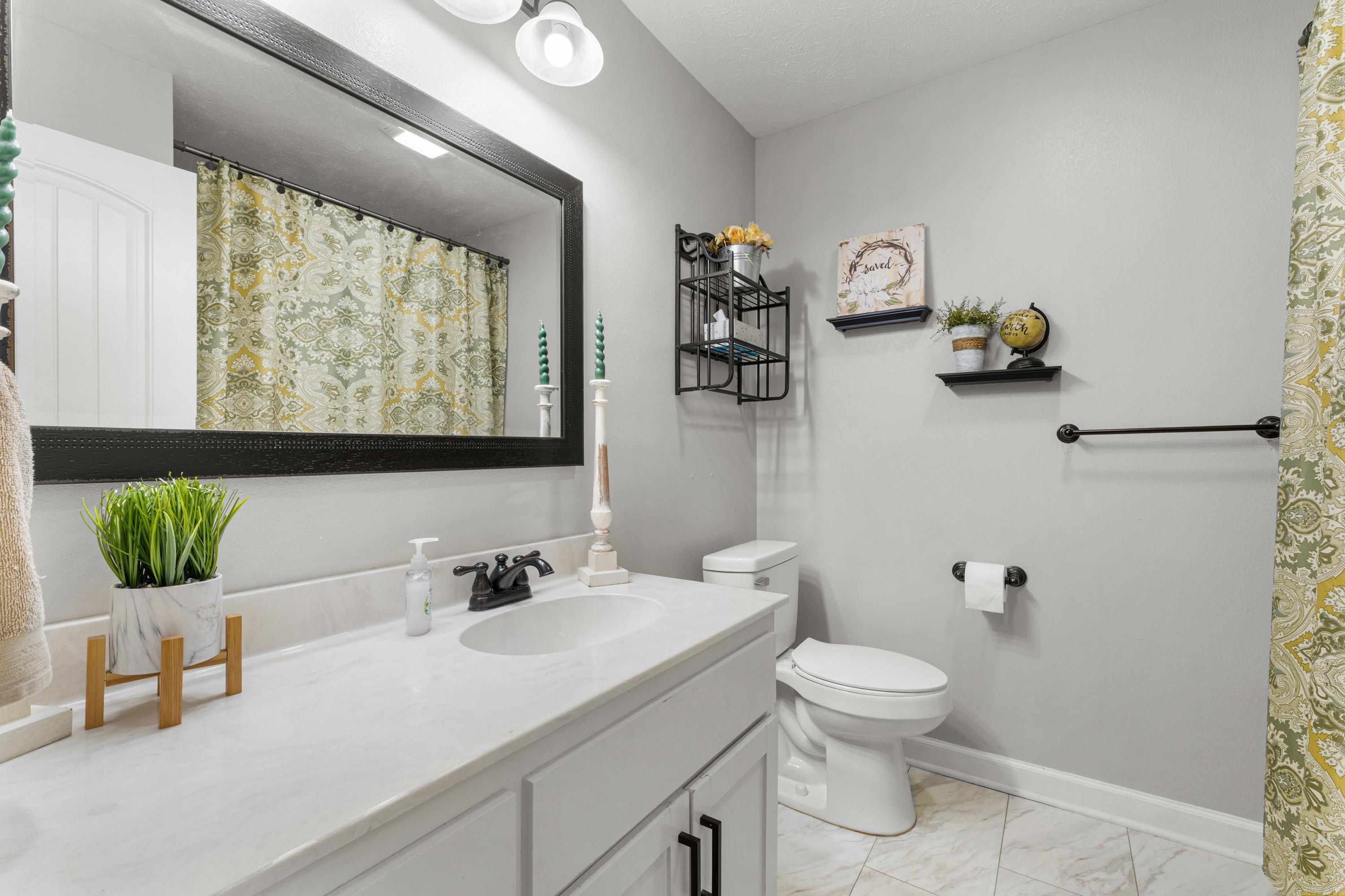 1705 Gardenia Property Photo 22