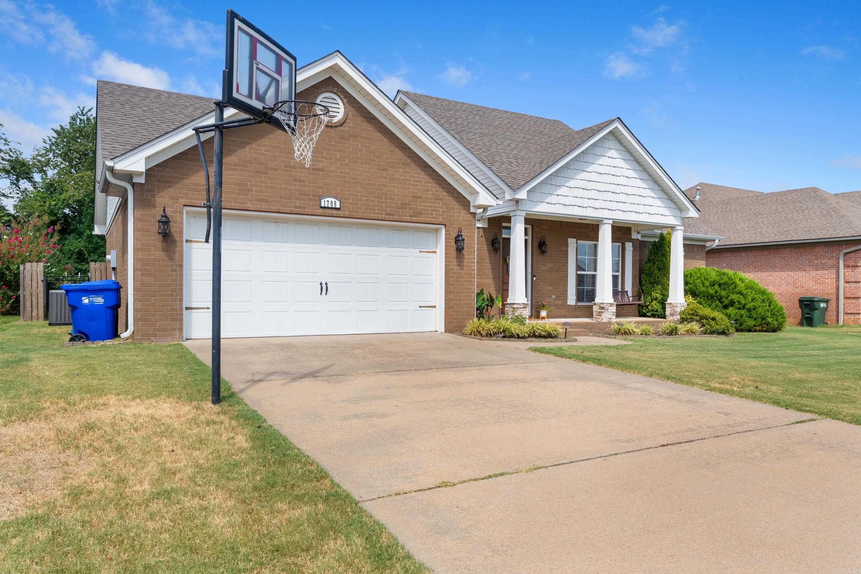 1705 Gardenia Property Photo 29