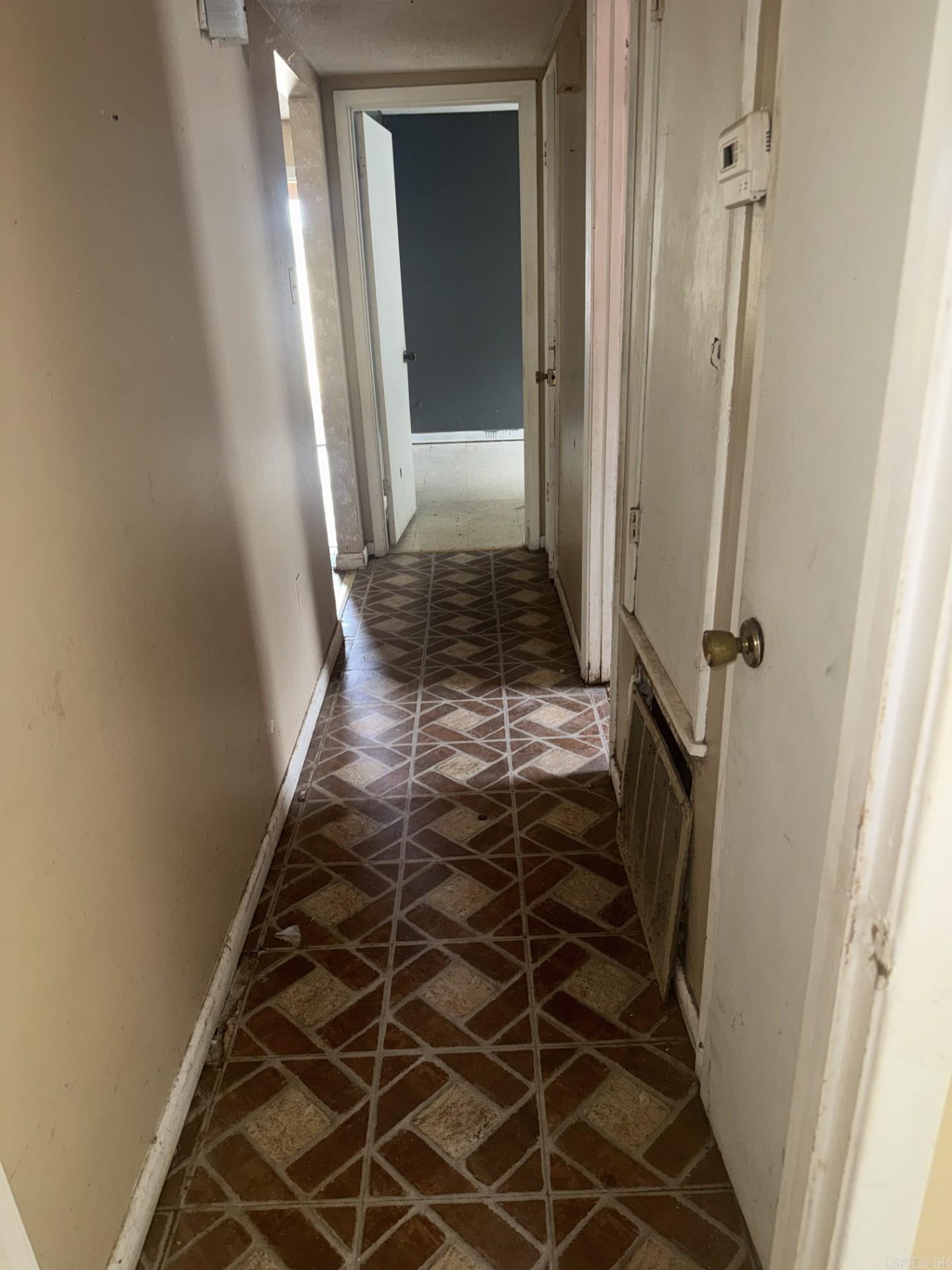 1108 S Oak St Property Photo 11