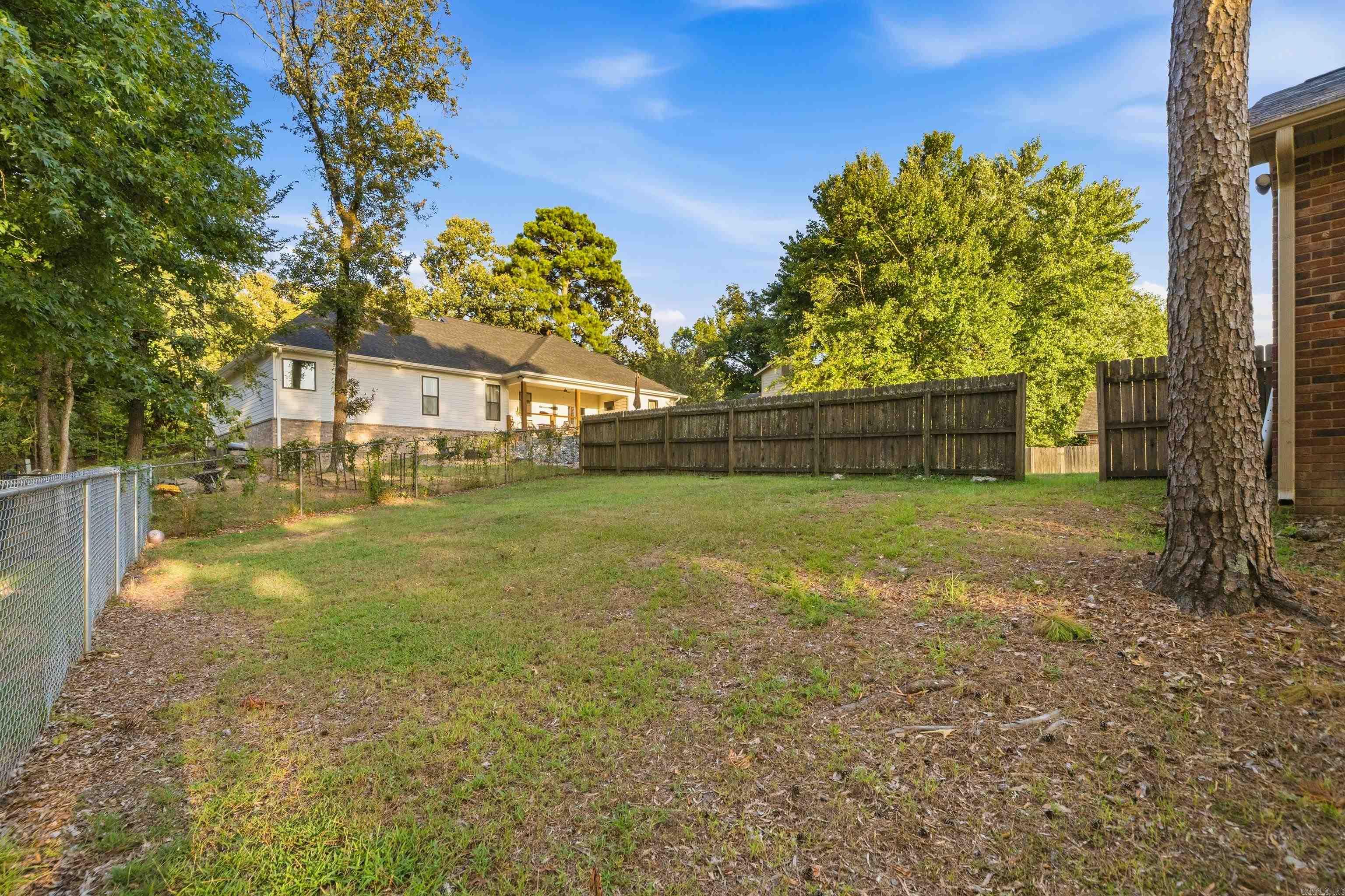 104 Waters Edge Cove Property Photo 44