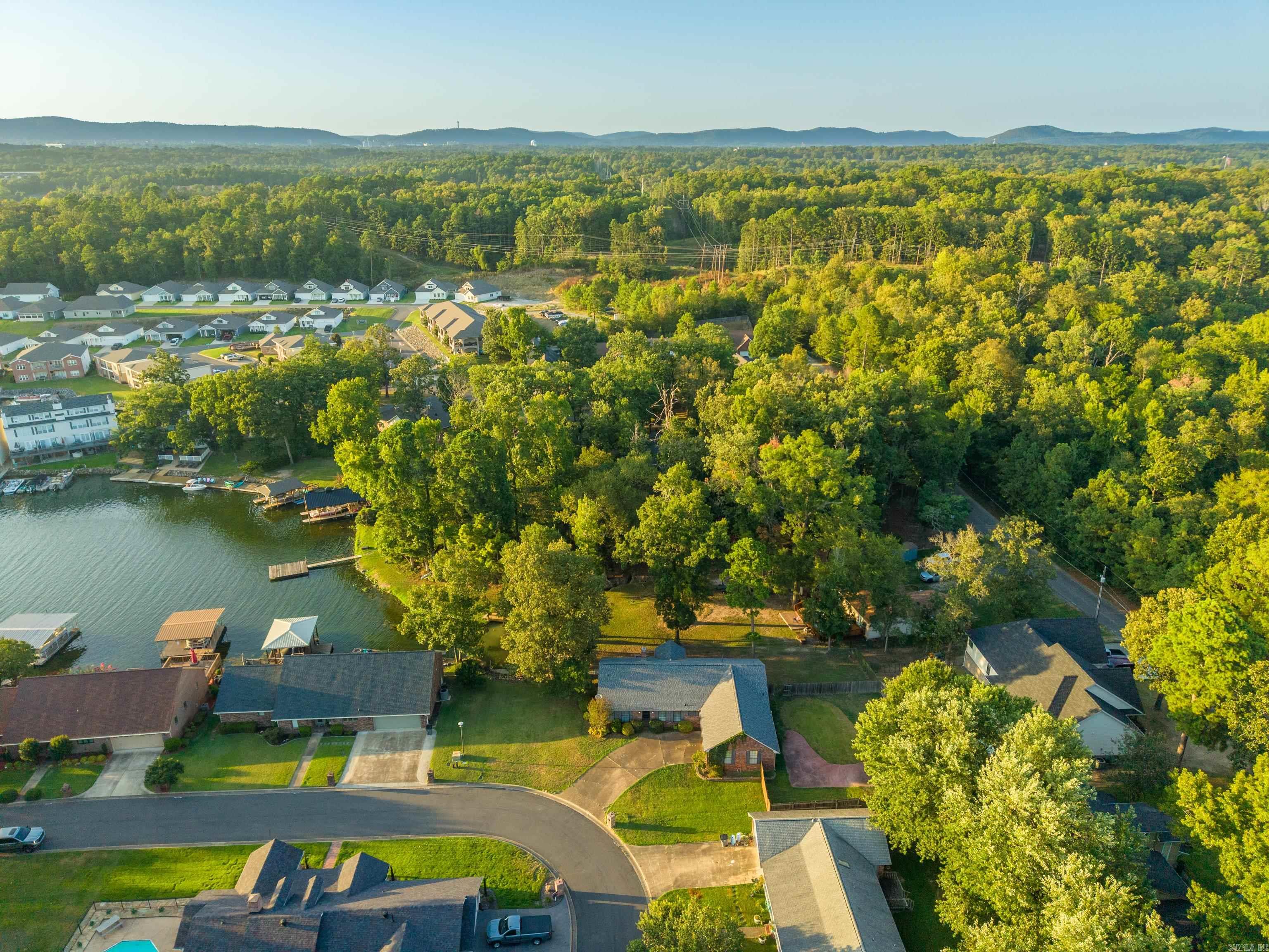 104 Waters Edge Cove Property Photo 48