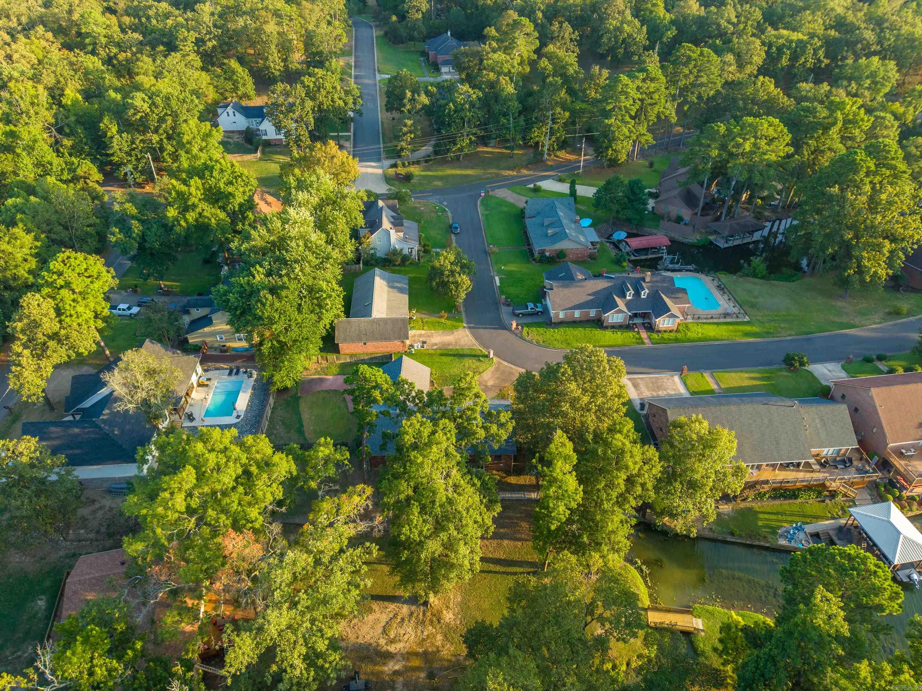 104 Waters Edge Cove Property Photo 49