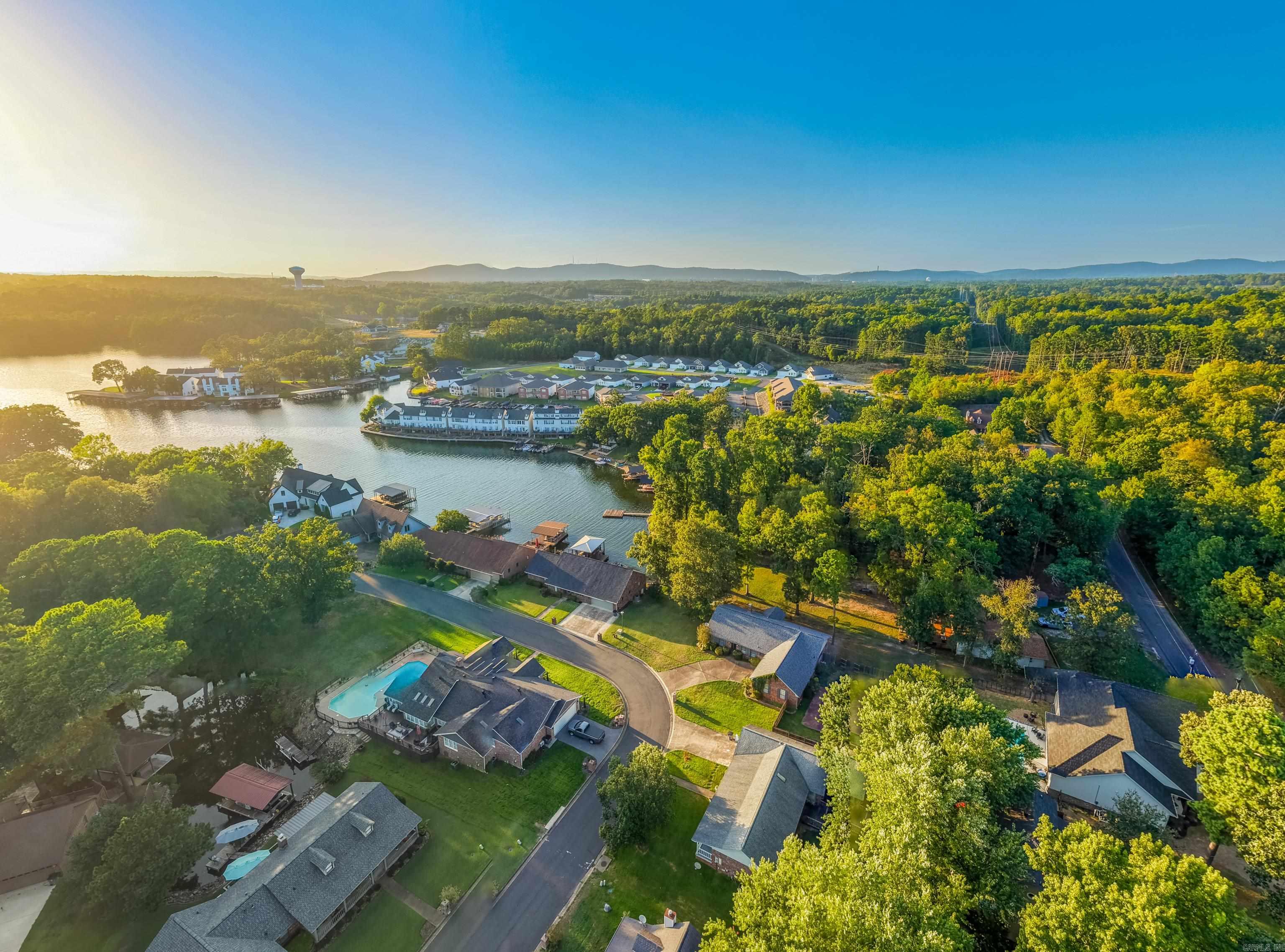 104 Waters Edge Cove Property Photo 50