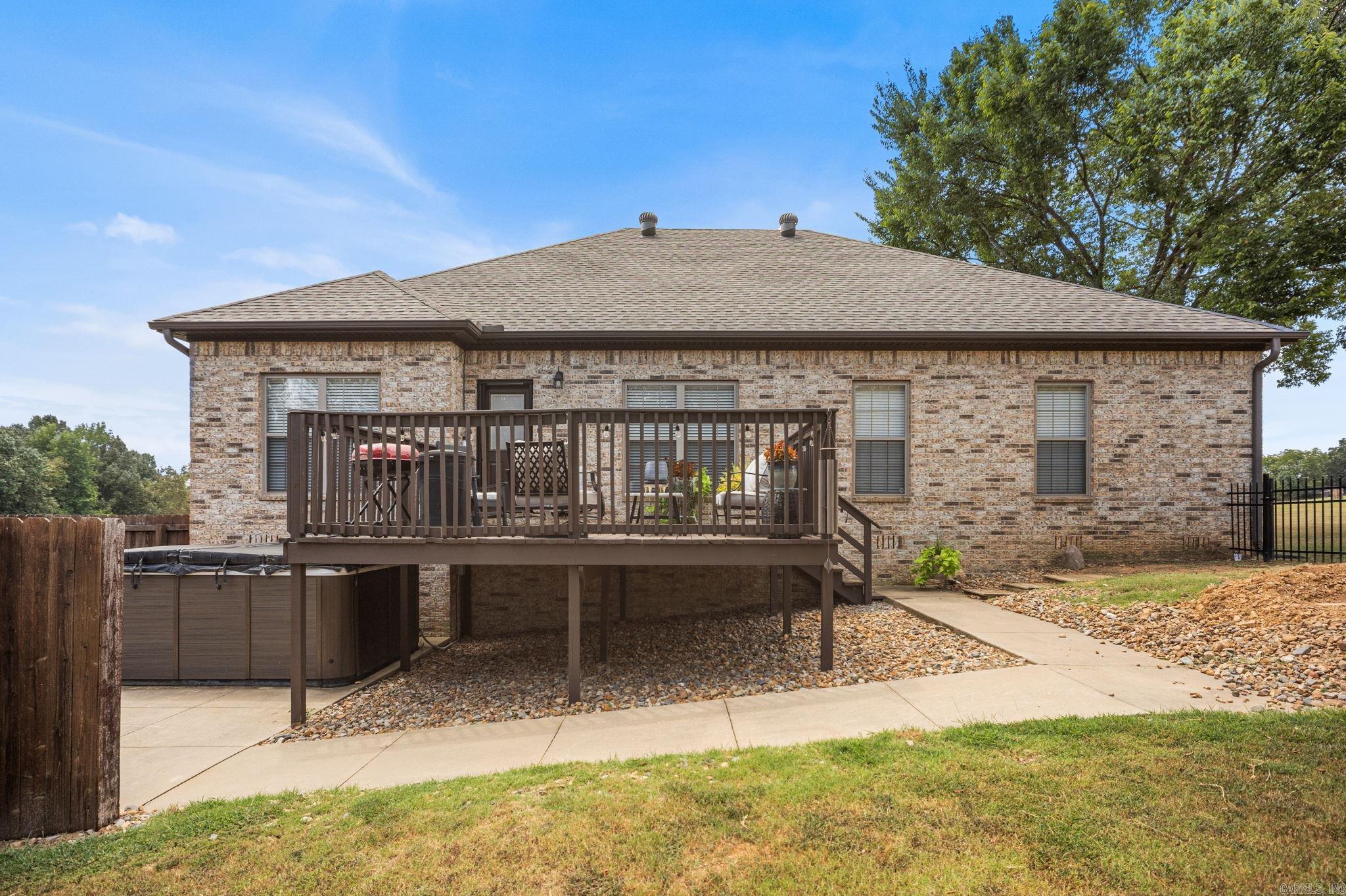 114 Bob White Cove Property Photo 34