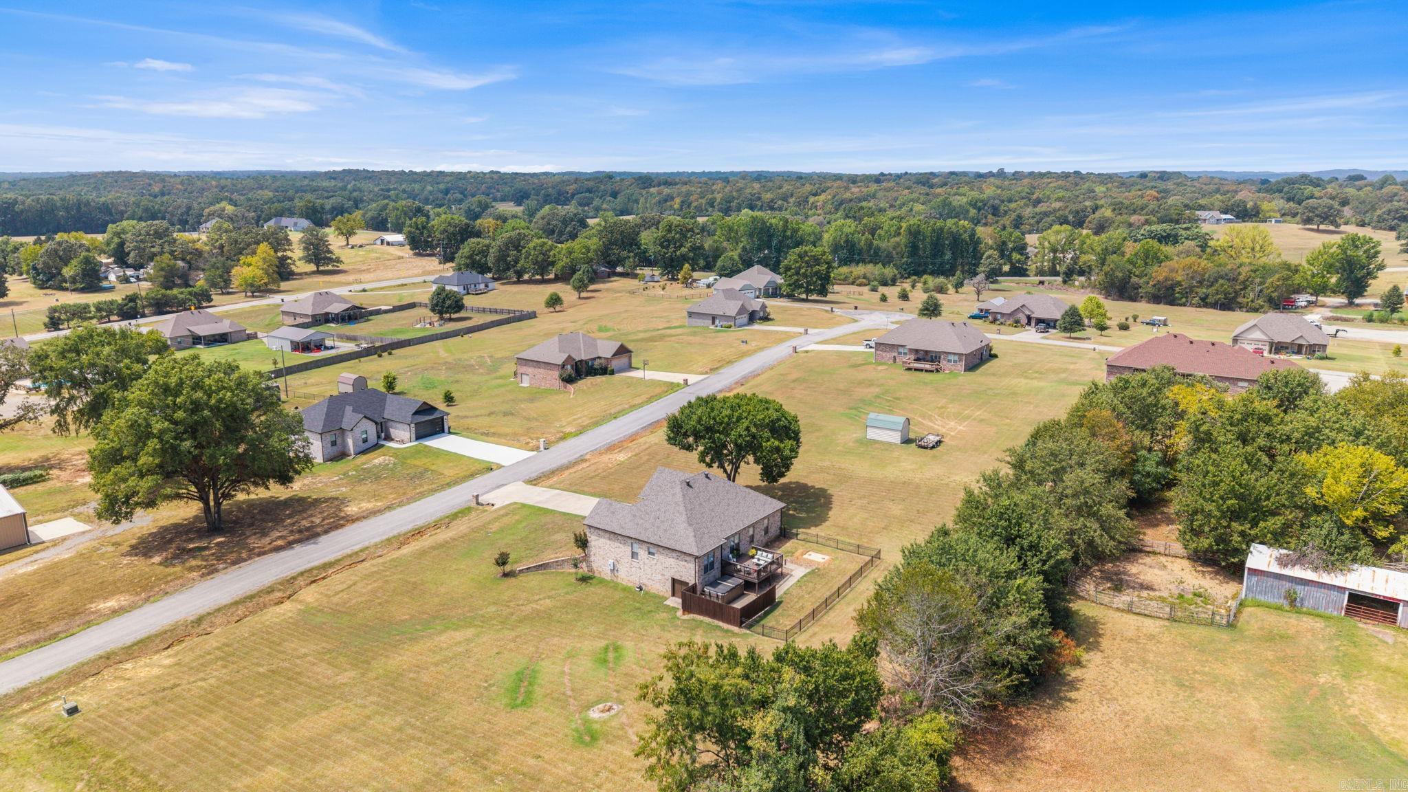 114 Bob White Cove Property Photo 40