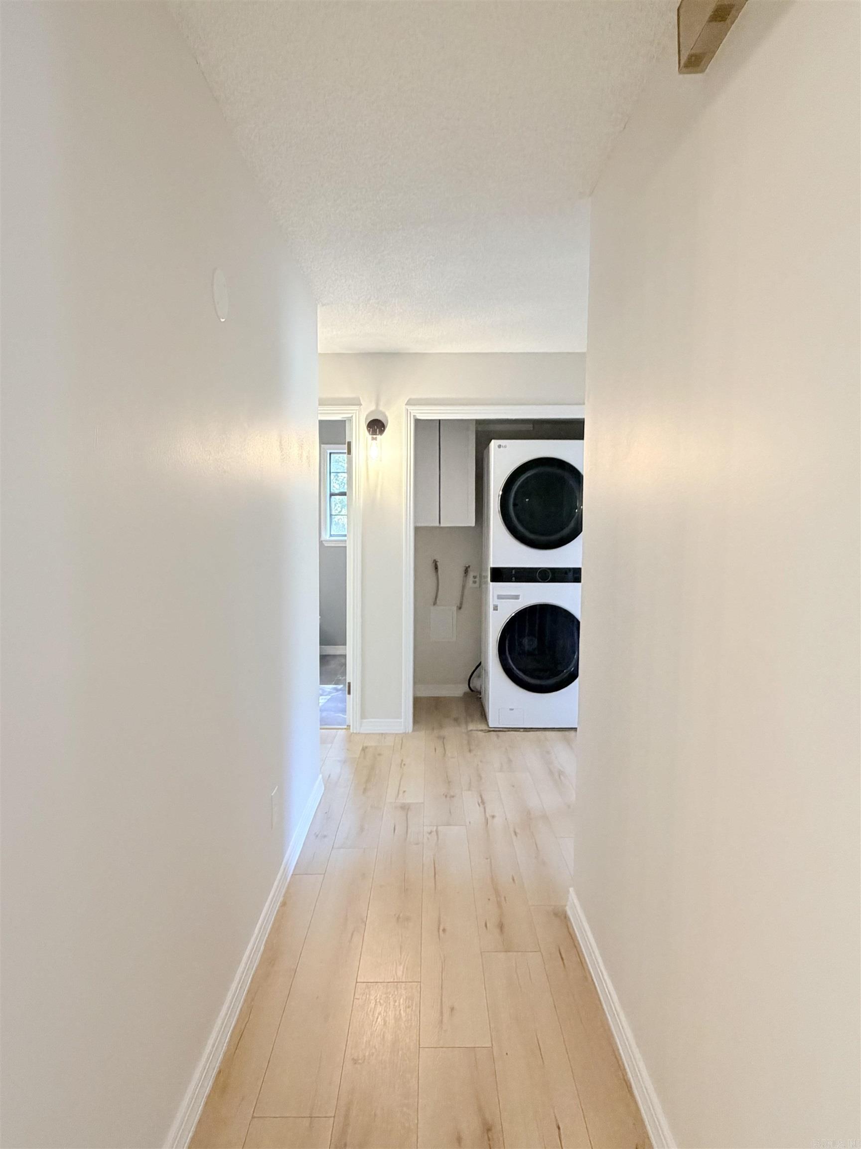 16411 Lone Pine Property Photo 9