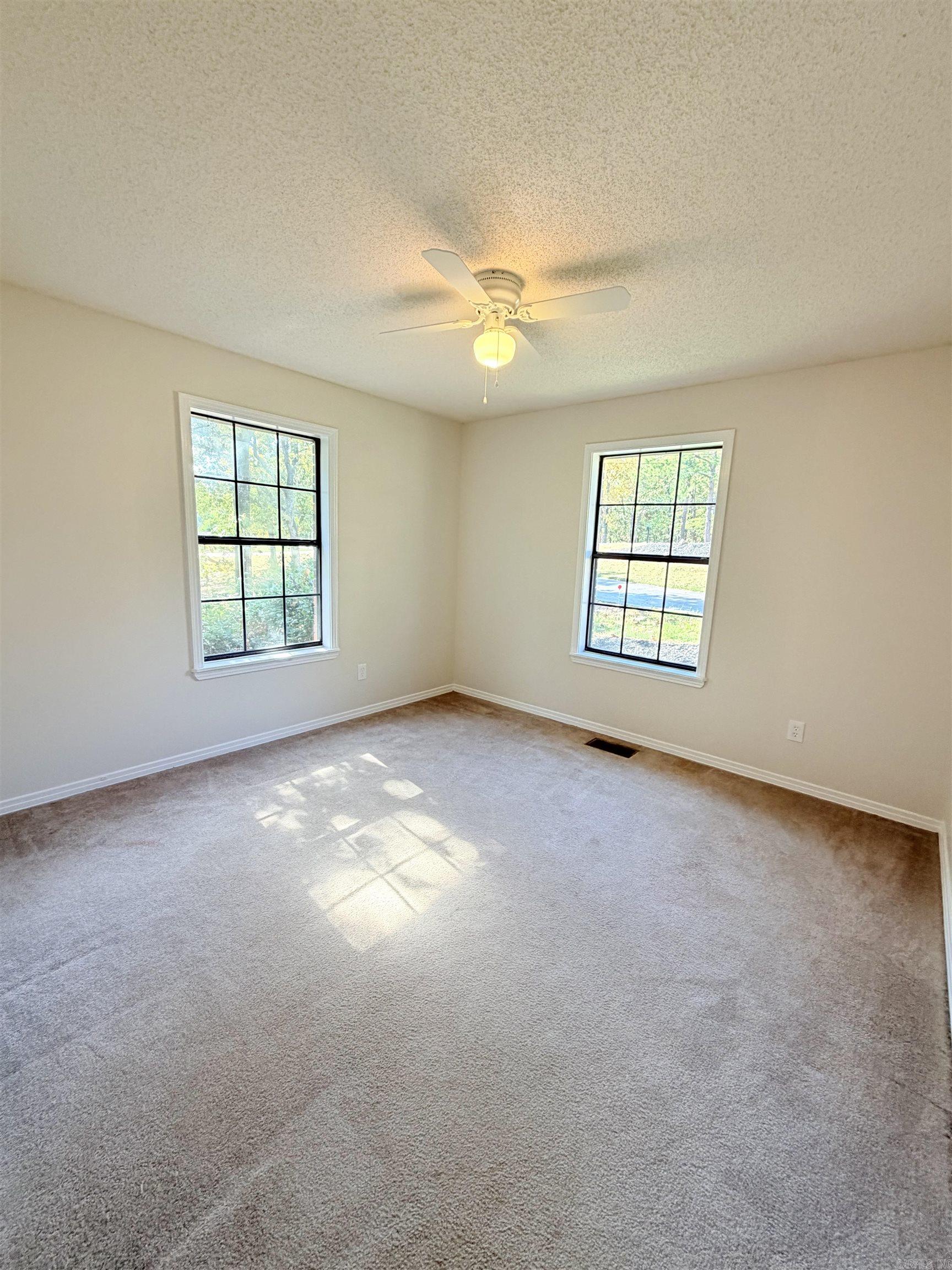 16411 Lone Pine Property Photo 12
