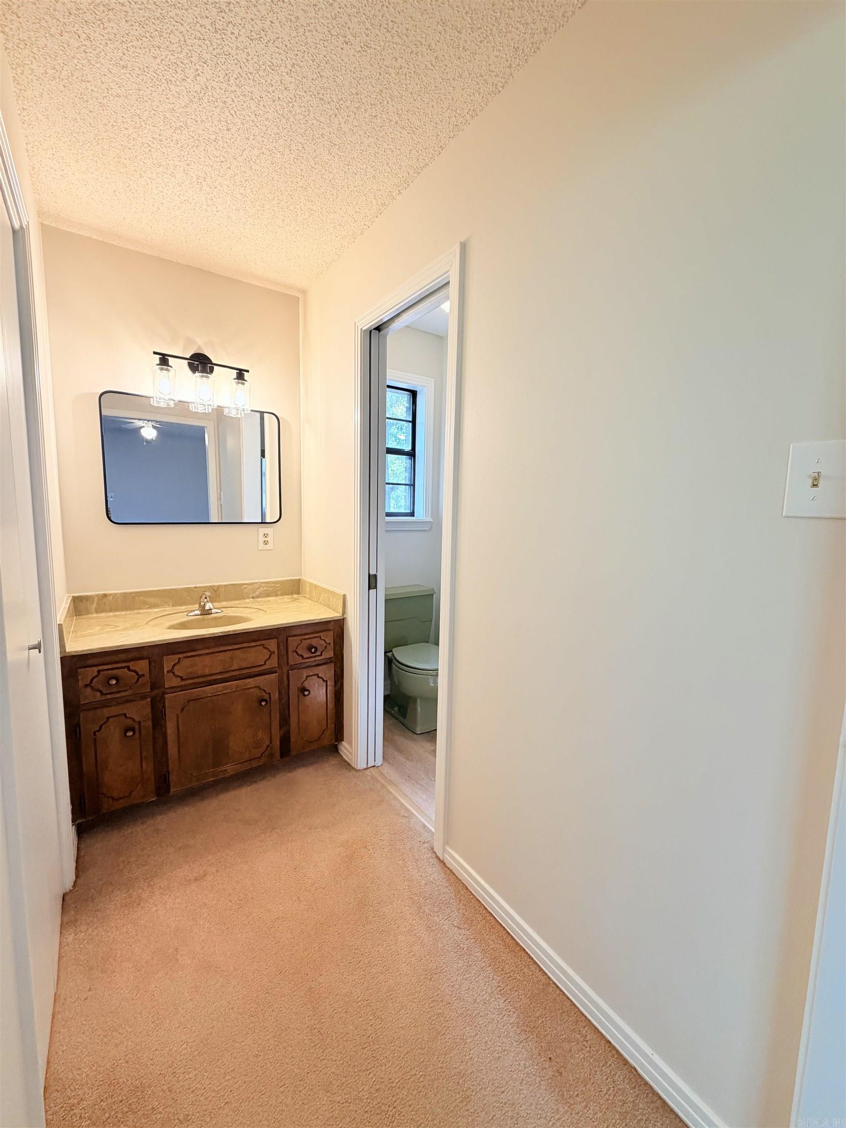16411 Lone Pine Property Photo 18