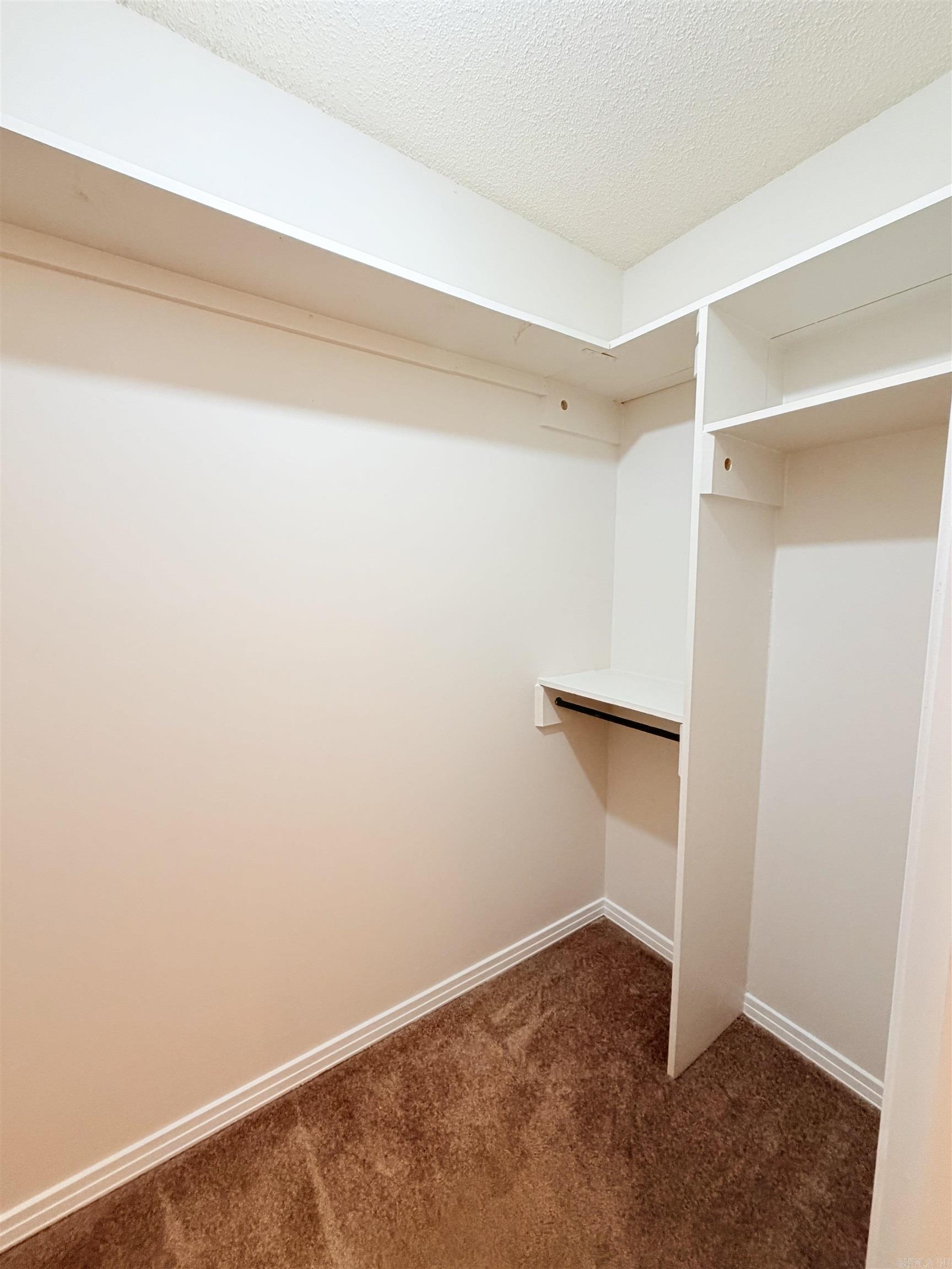 16411 Lone Pine Property Photo 21
