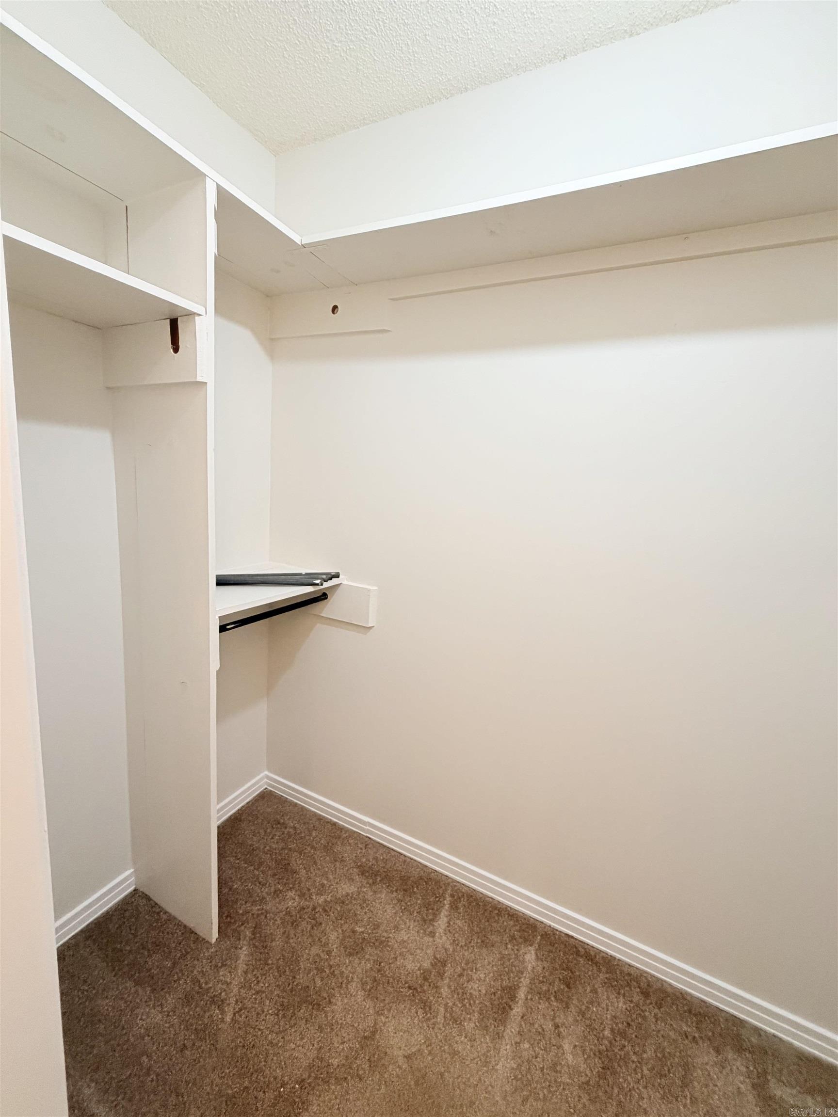 16411 Lone Pine Property Photo 22