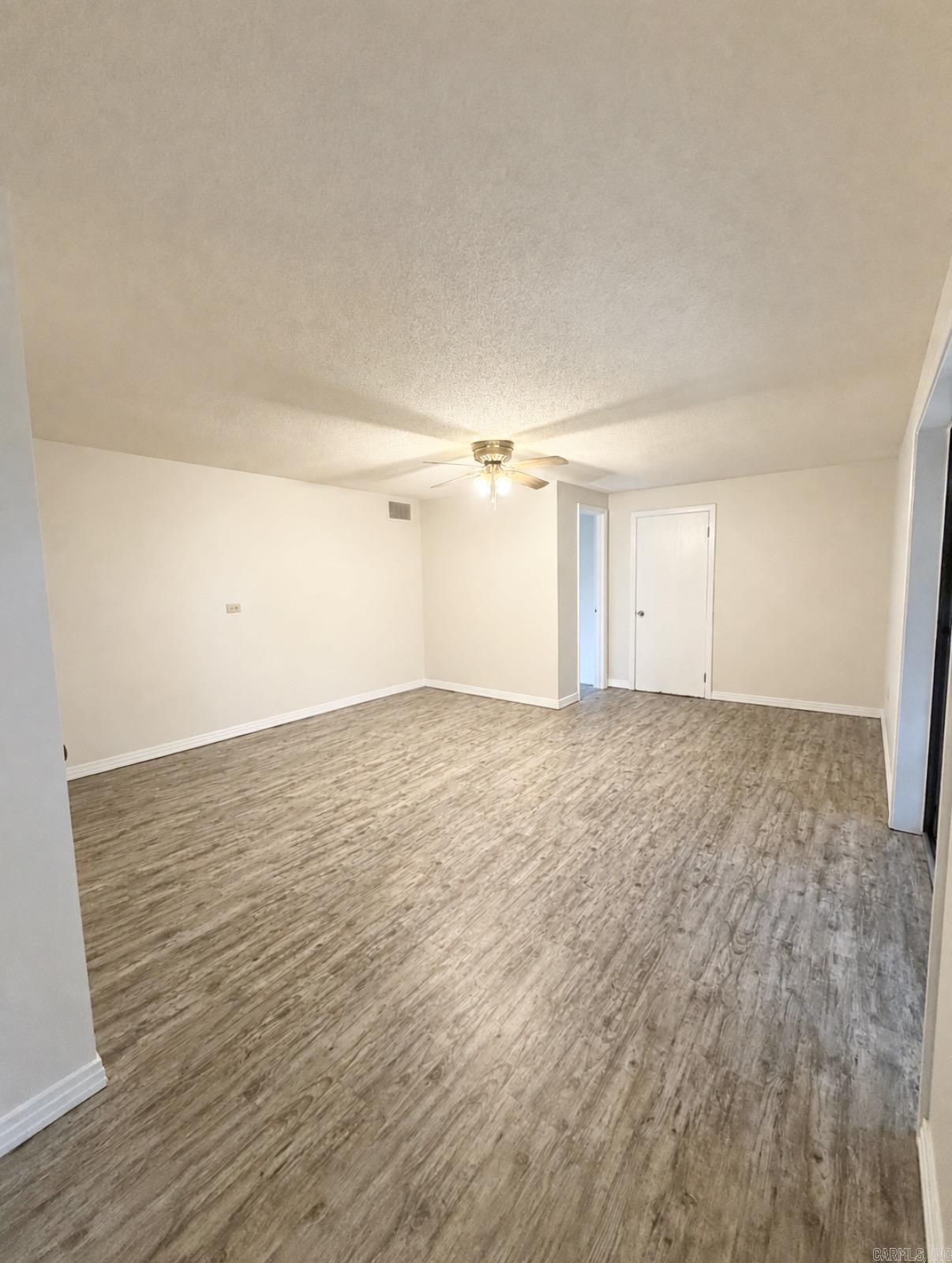 16411 Lone Pine Property Photo 26