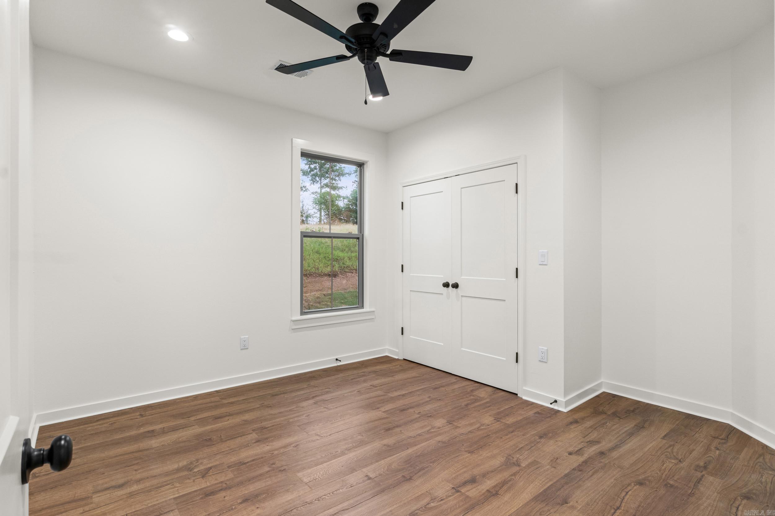 19 Southwind Property Photo 19