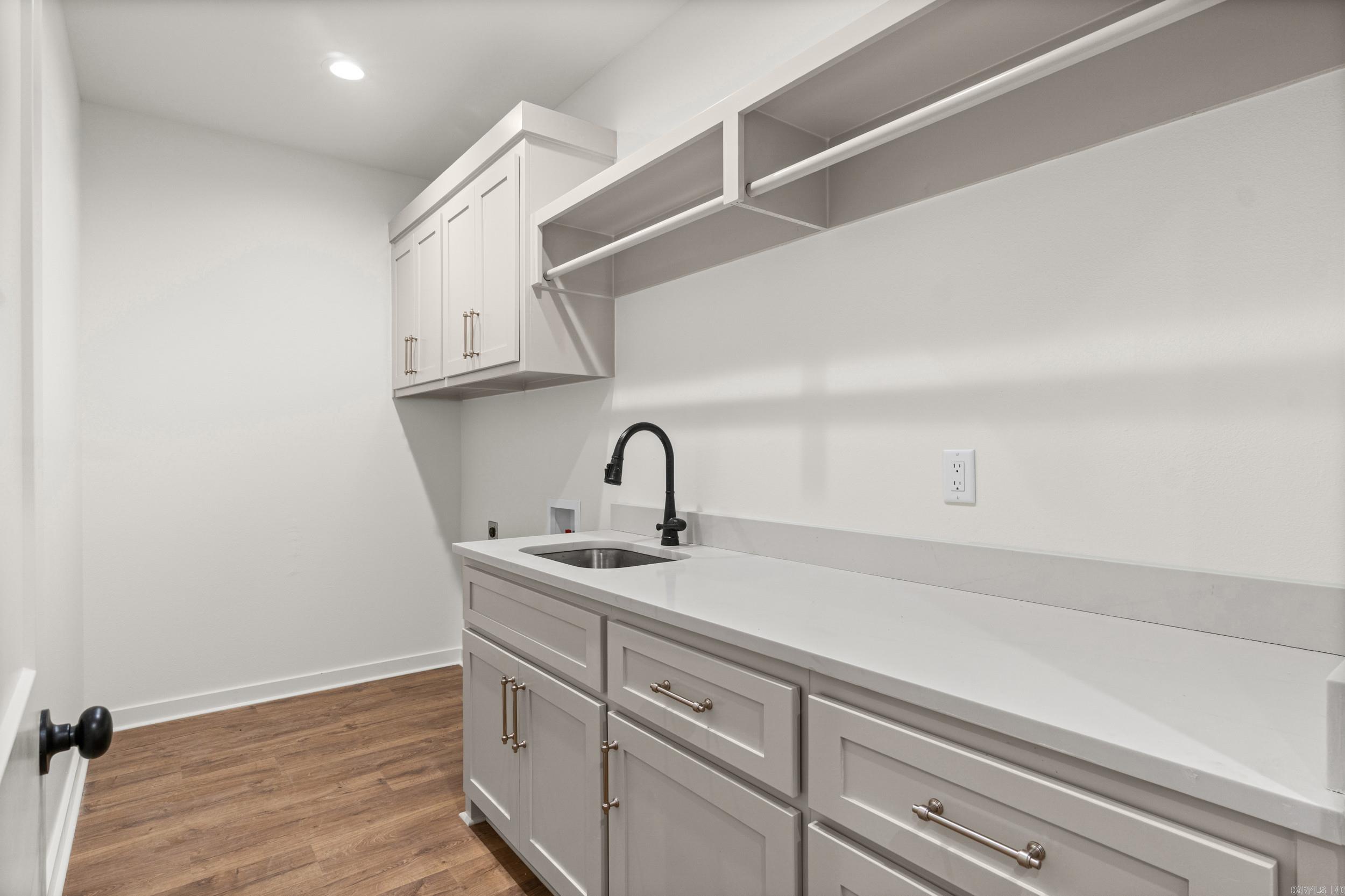 19 Southwind Property Photo 24