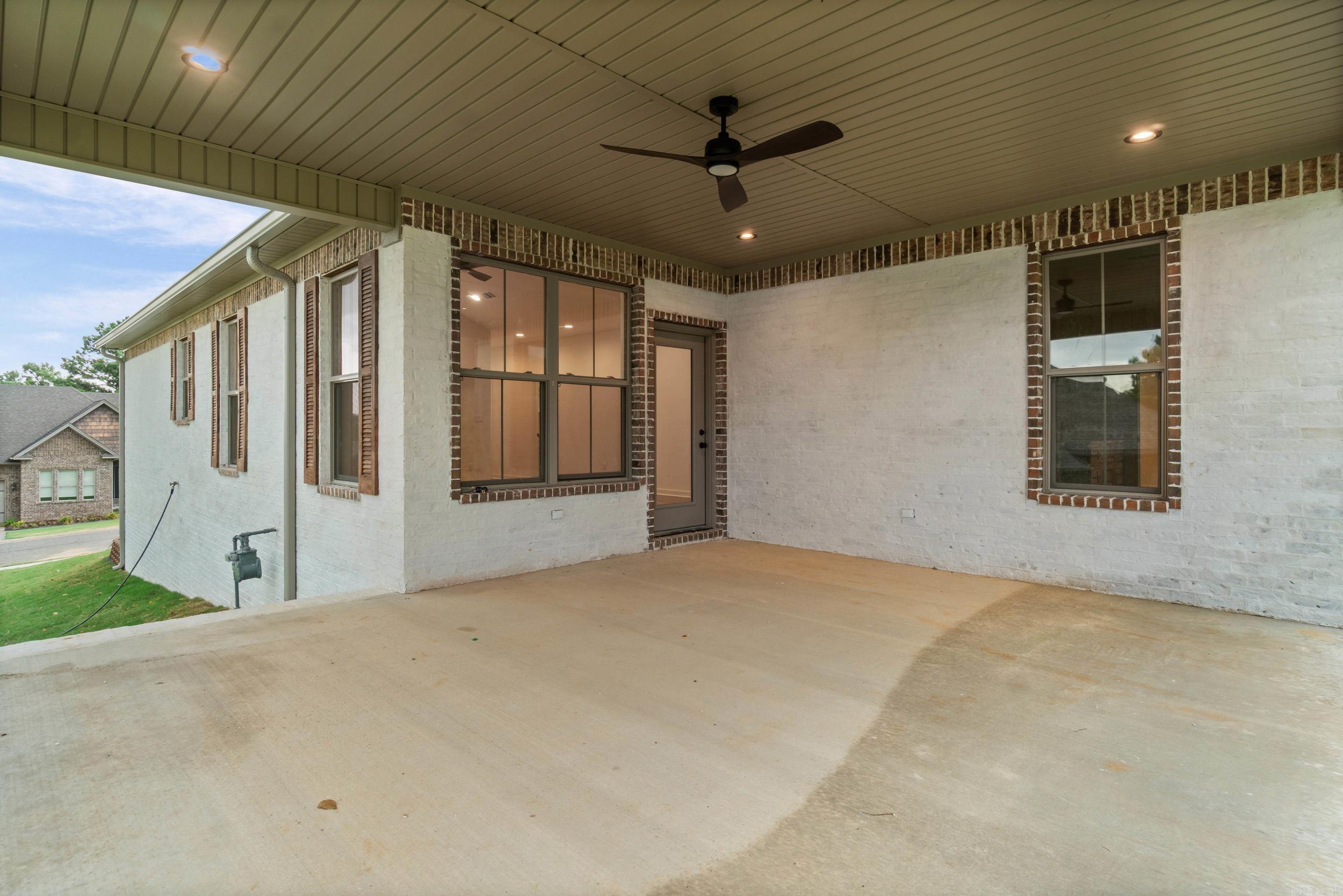 19 Southwind Property Photo 25