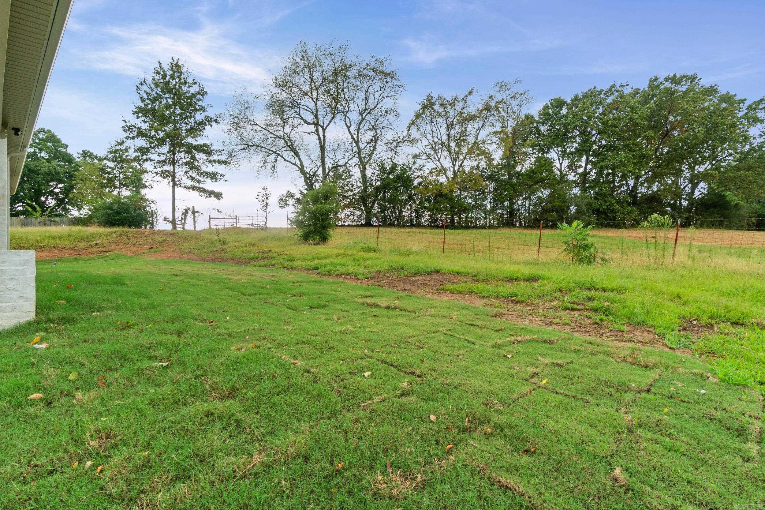 19 Southwind Property Photo 27
