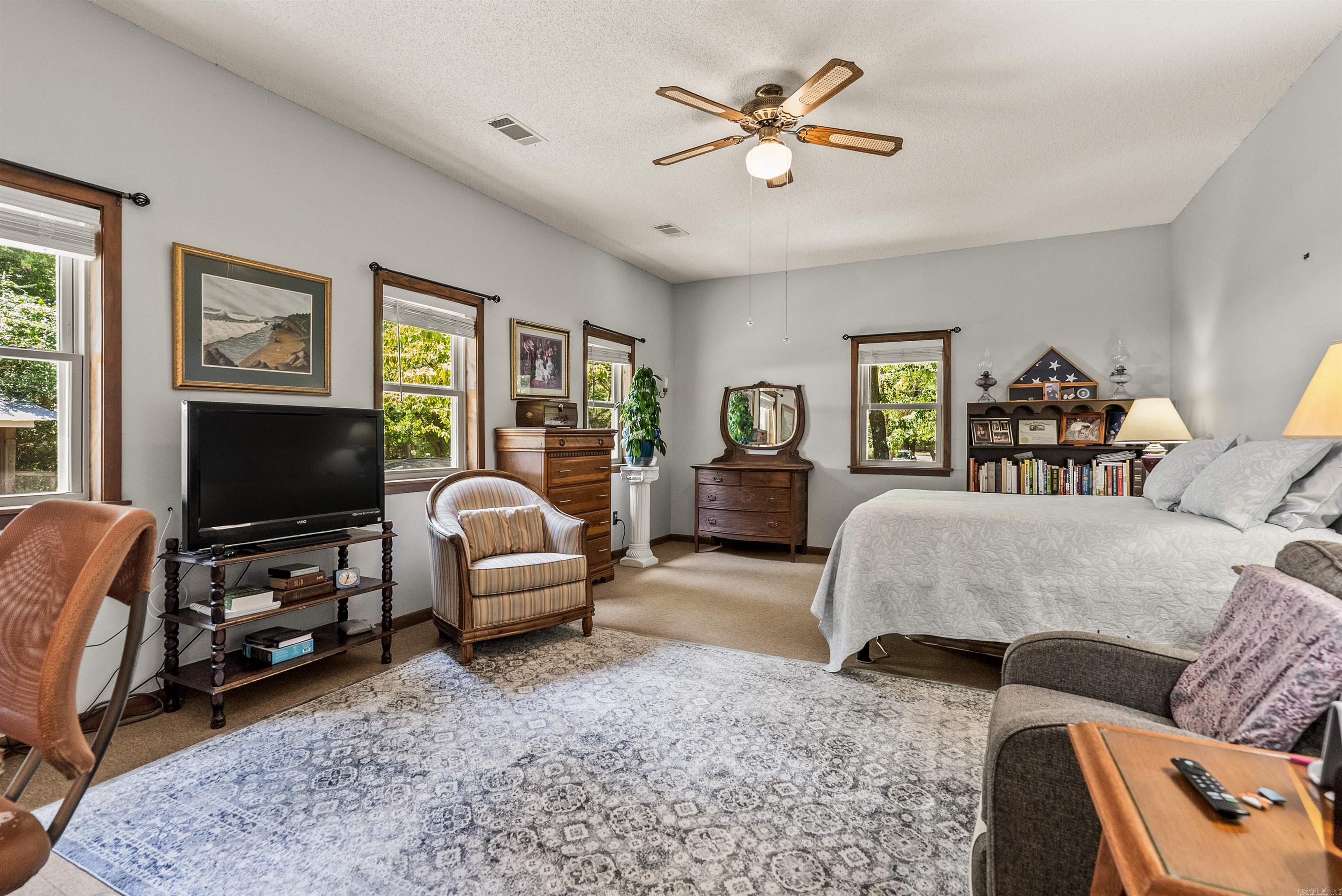 564 Green Tree Road Property Photo 34