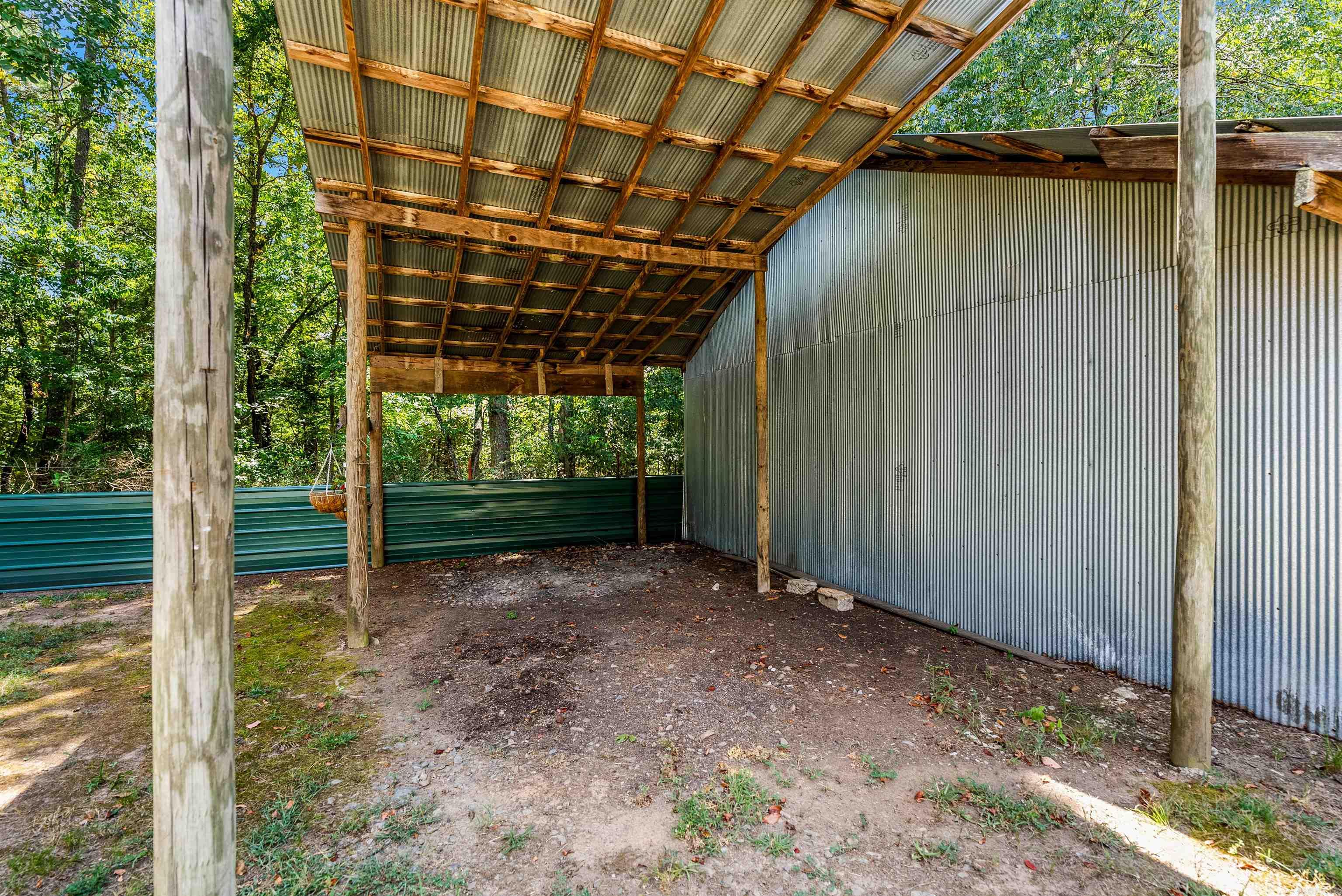 564 Green Tree Road Property Photo 42