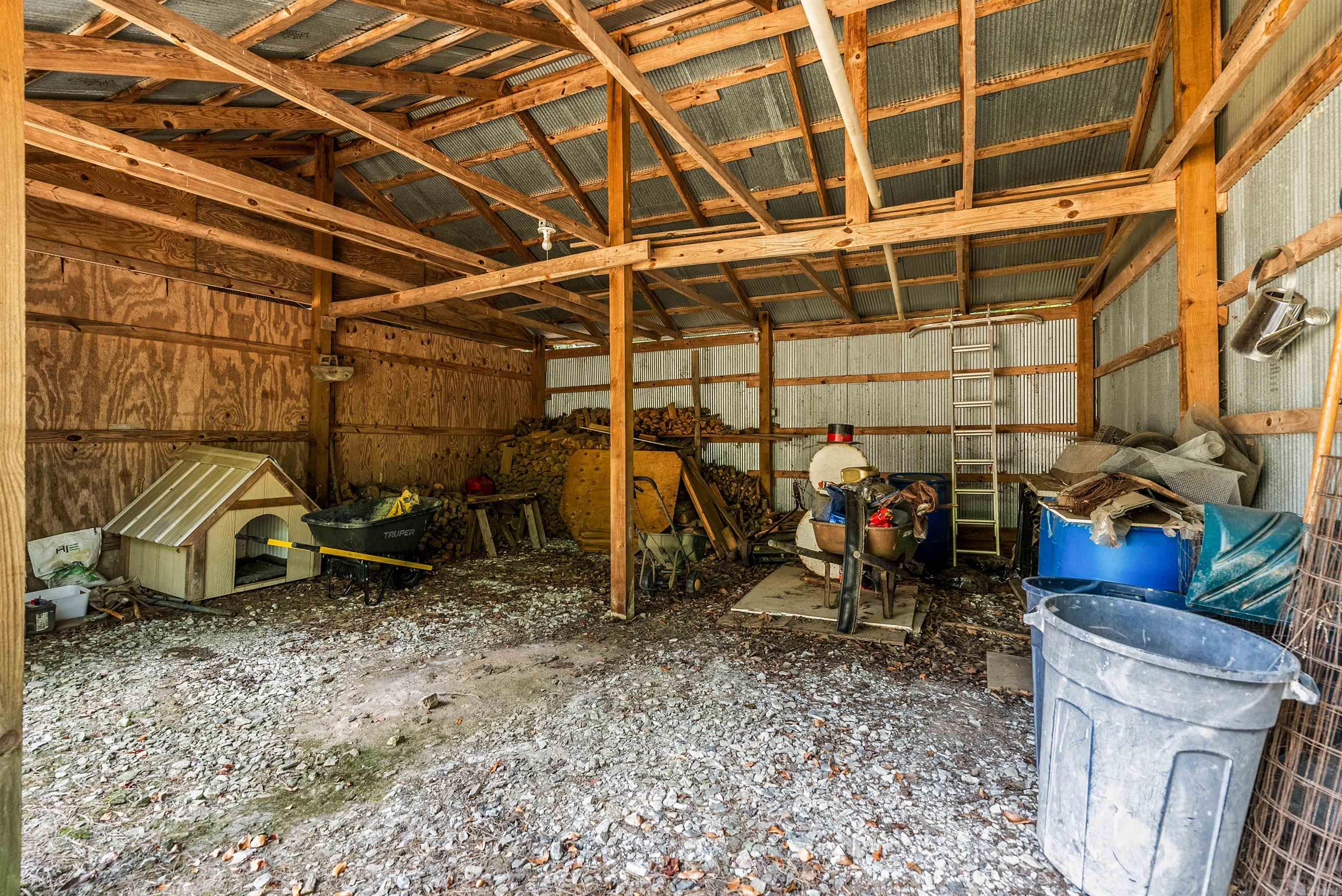 564 Green Tree Road Property Photo 44