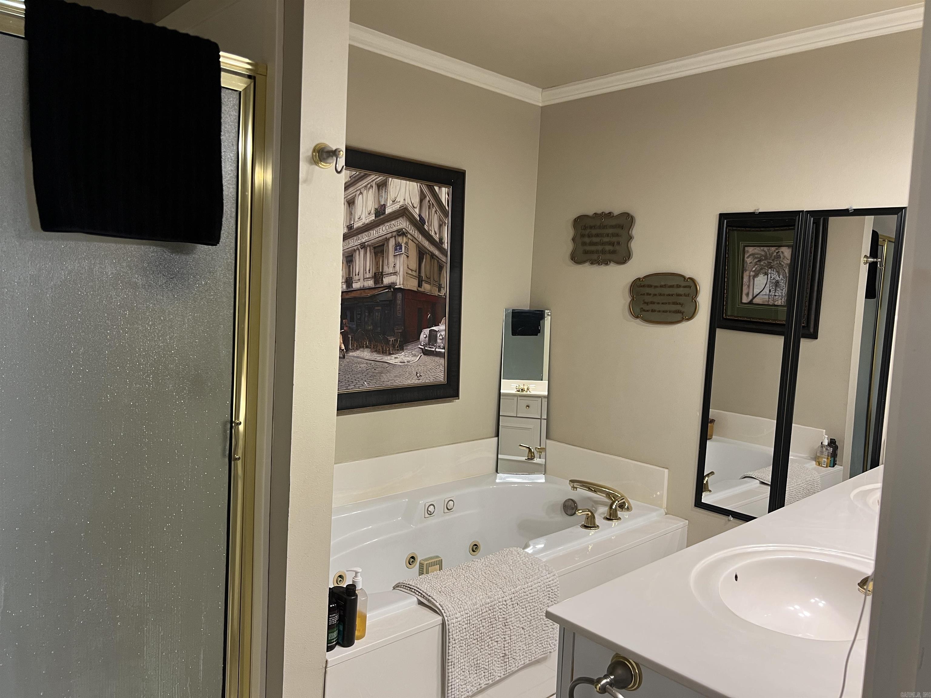 200 Blue Bird Cove Property Photo 27