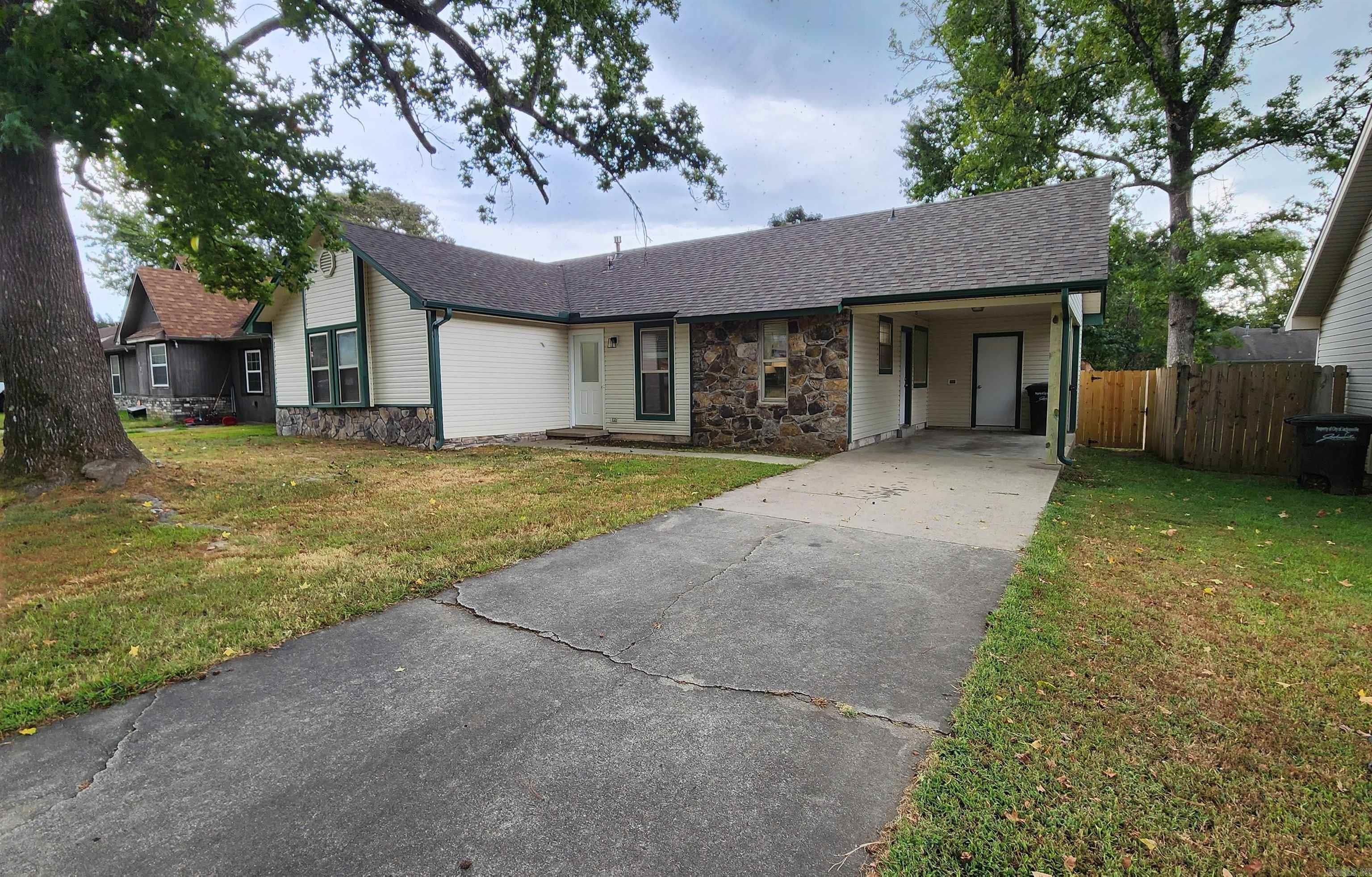 106 Bellevue Circle Property Photo 3