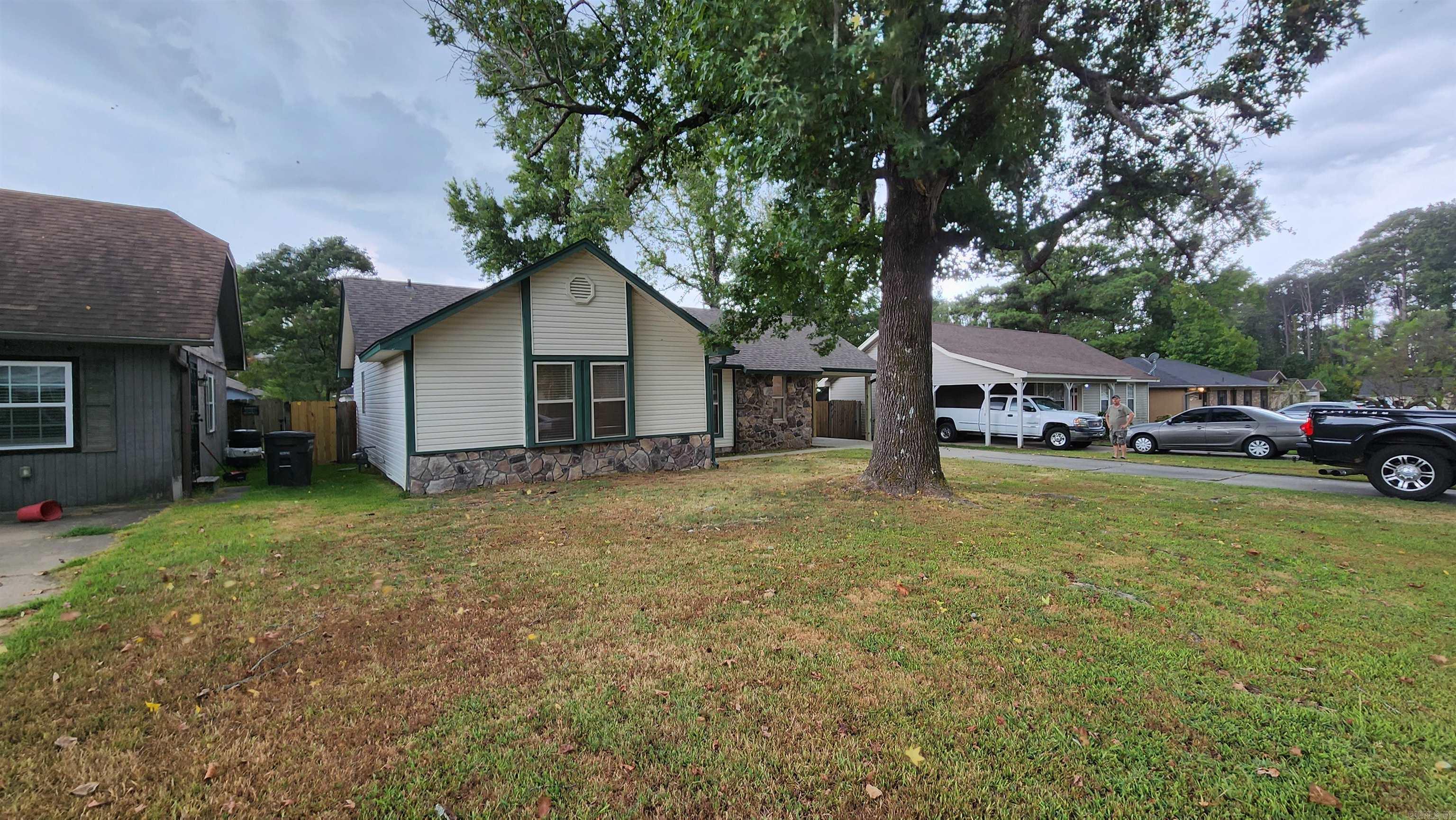106 Bellevue Circle Property Photo 4