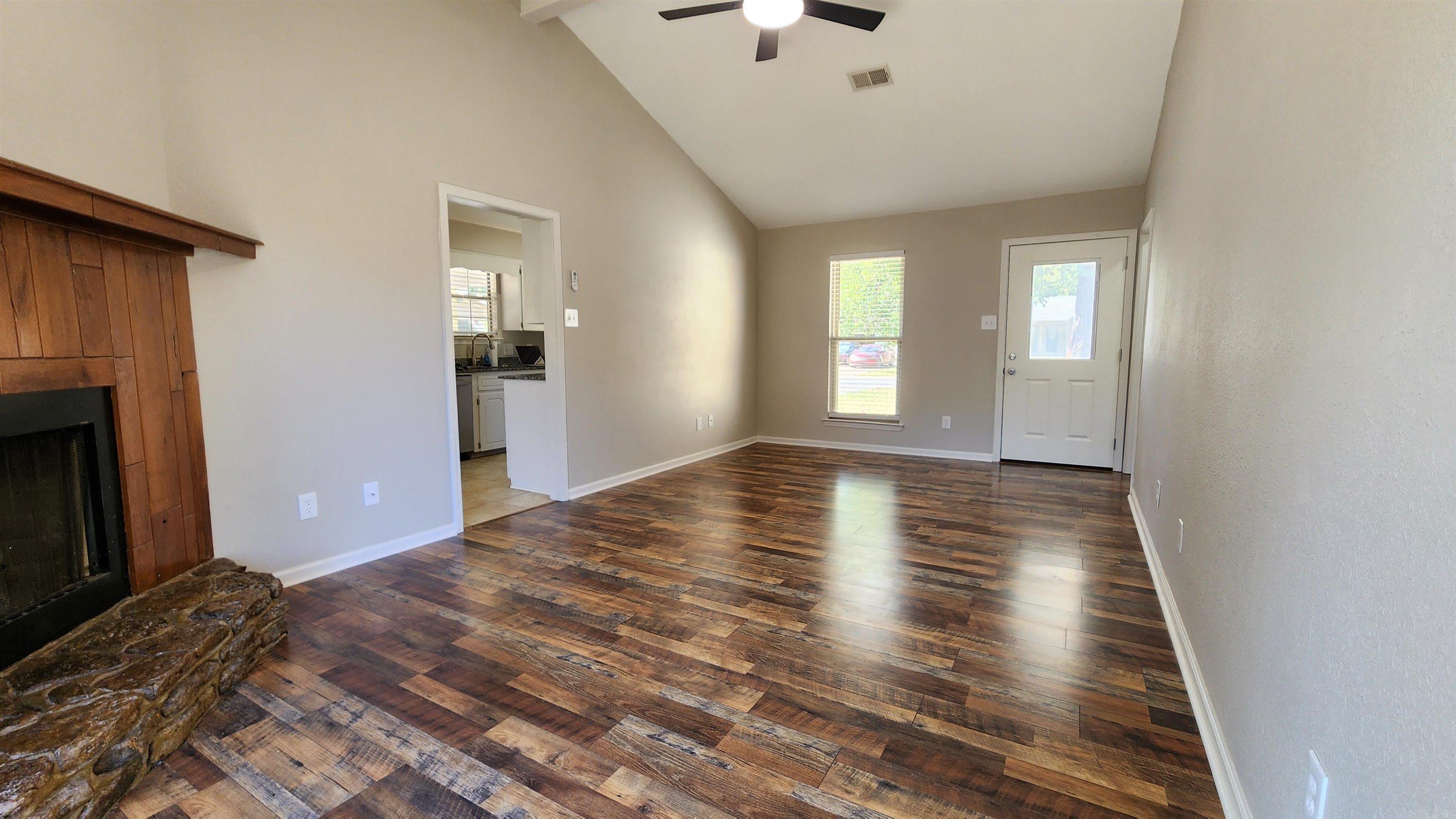 106 Bellevue Circle Property Photo 13