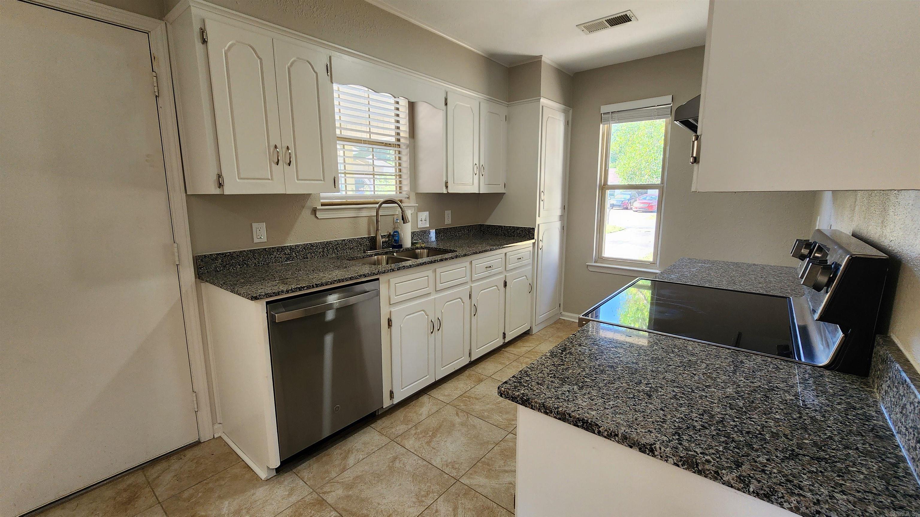 106 Bellevue Circle Property Photo 16