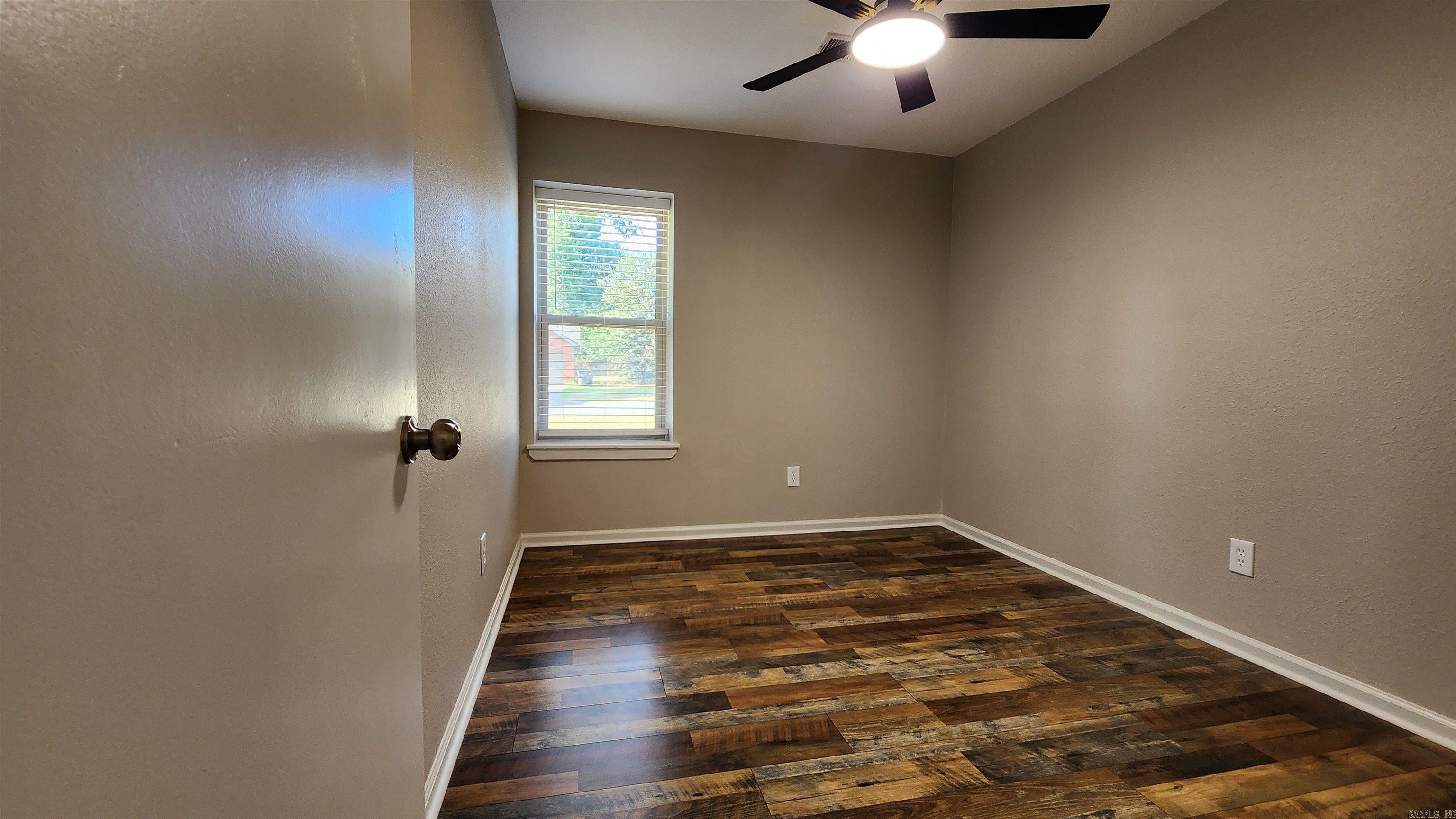 106 Bellevue Circle Property Photo 30