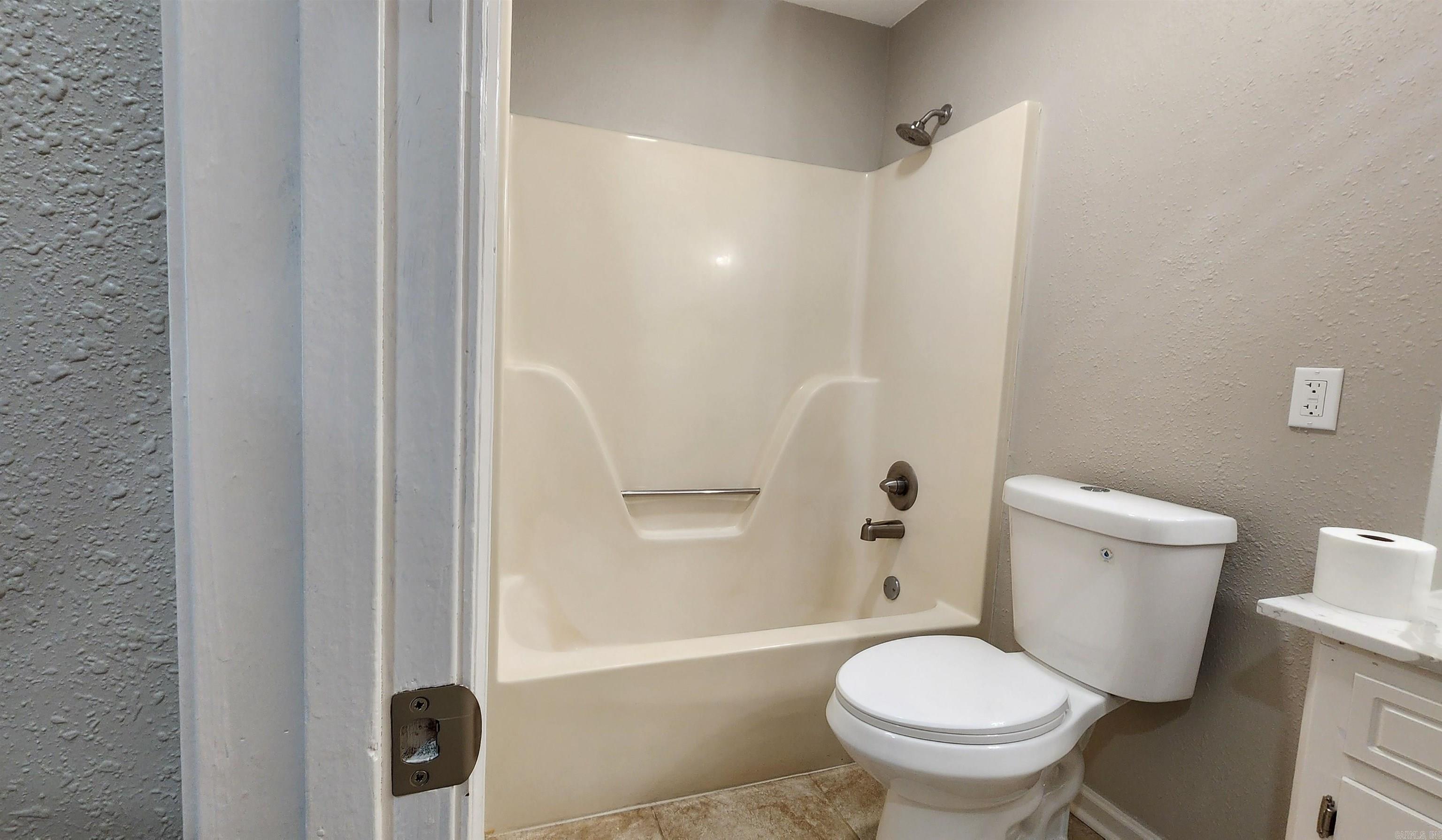 106 Bellevue Circle Property Photo 33