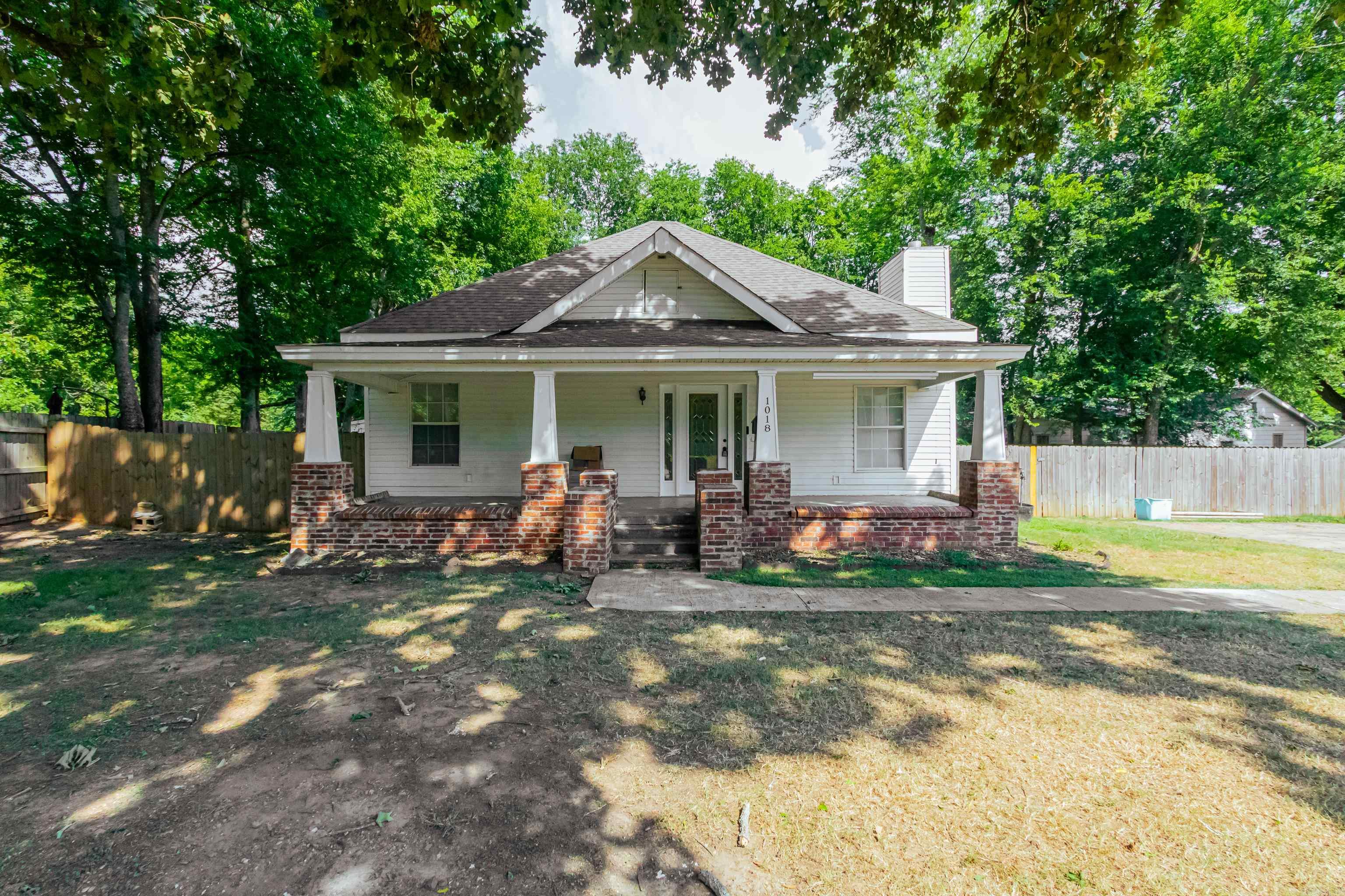 1018 River Property Photo 1