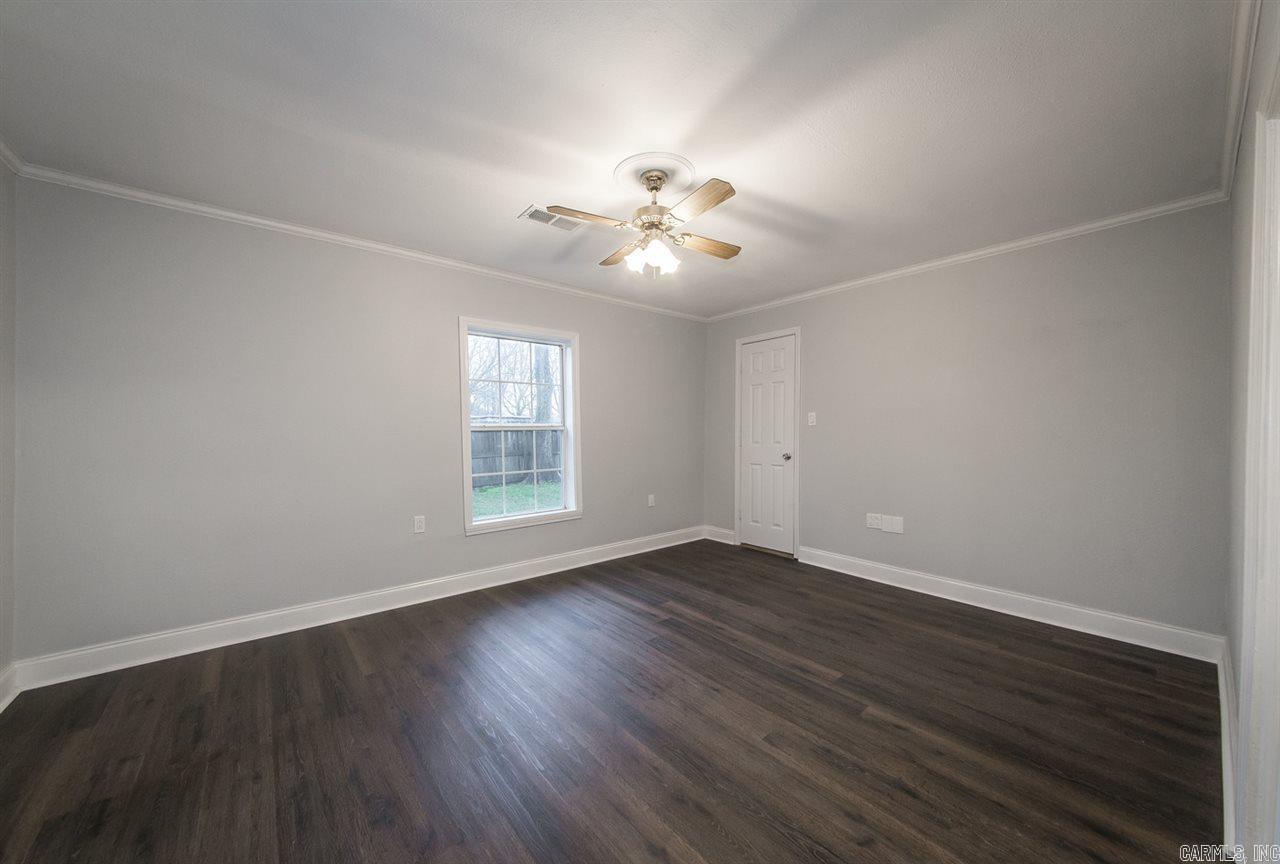 1018 River Street Property Photo 16