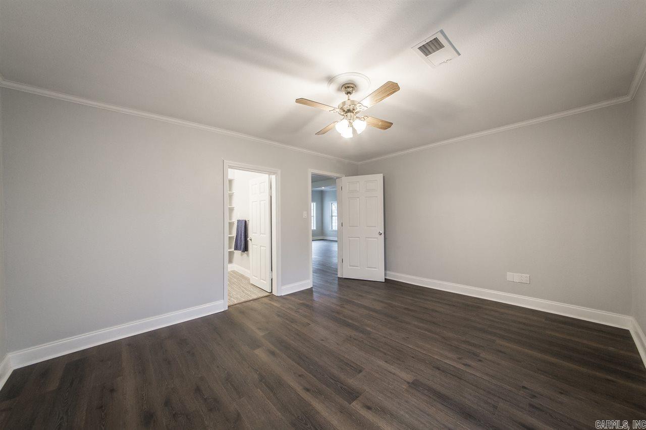 1018 River Street Property Photo 17