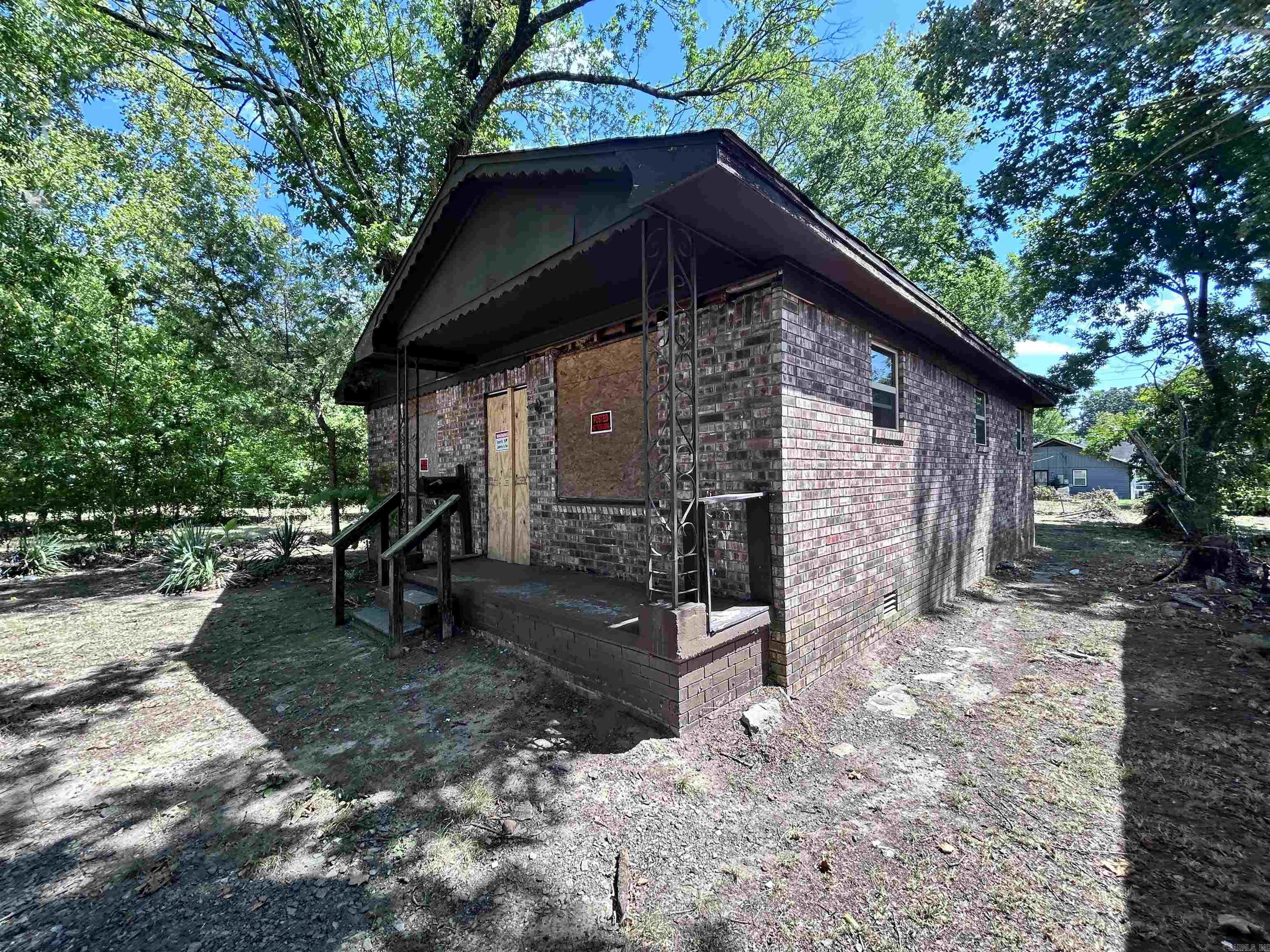 4119 W 23rd Street Property Photo 3