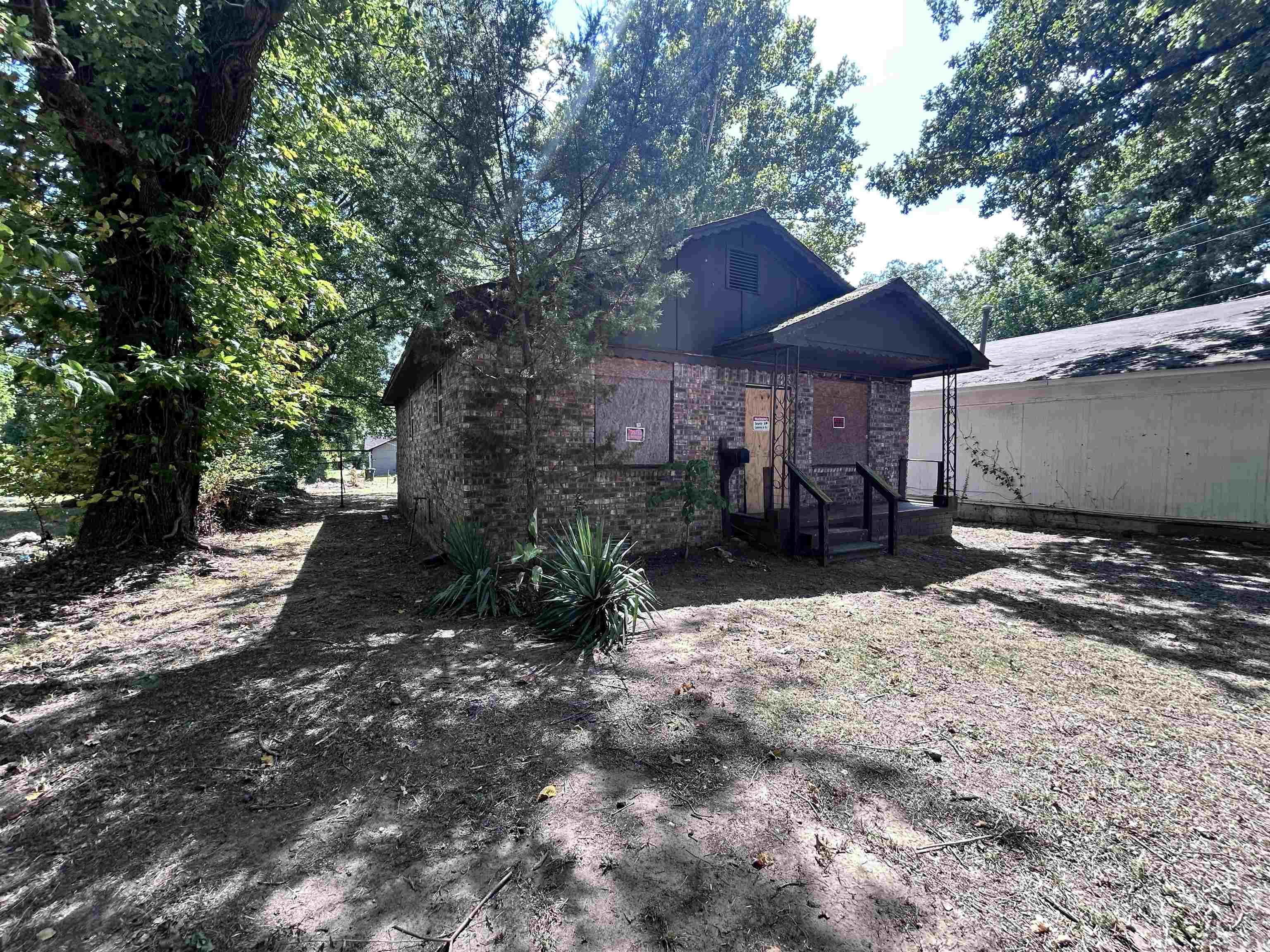 4119 W 23rd Street Property Photo 4