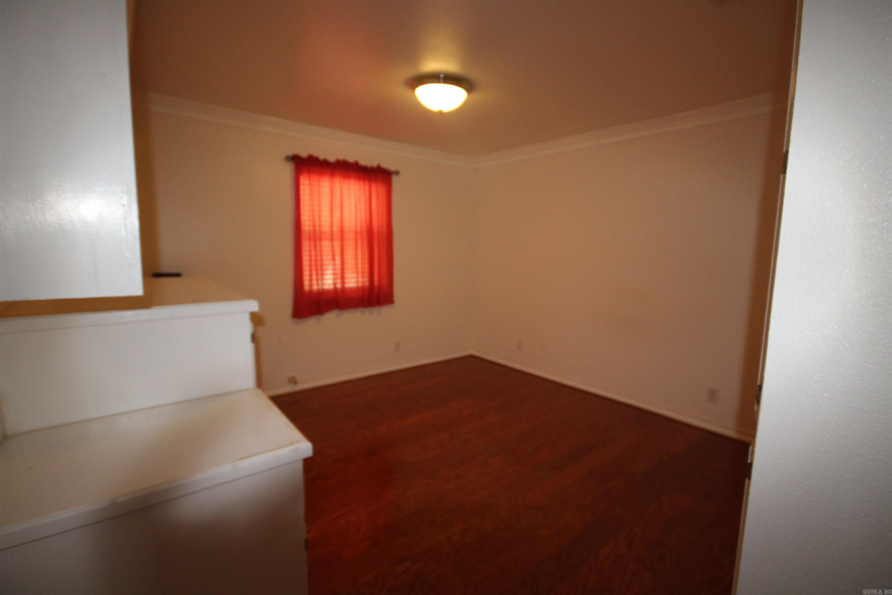 118 Lakefork Drive Property Photo 3