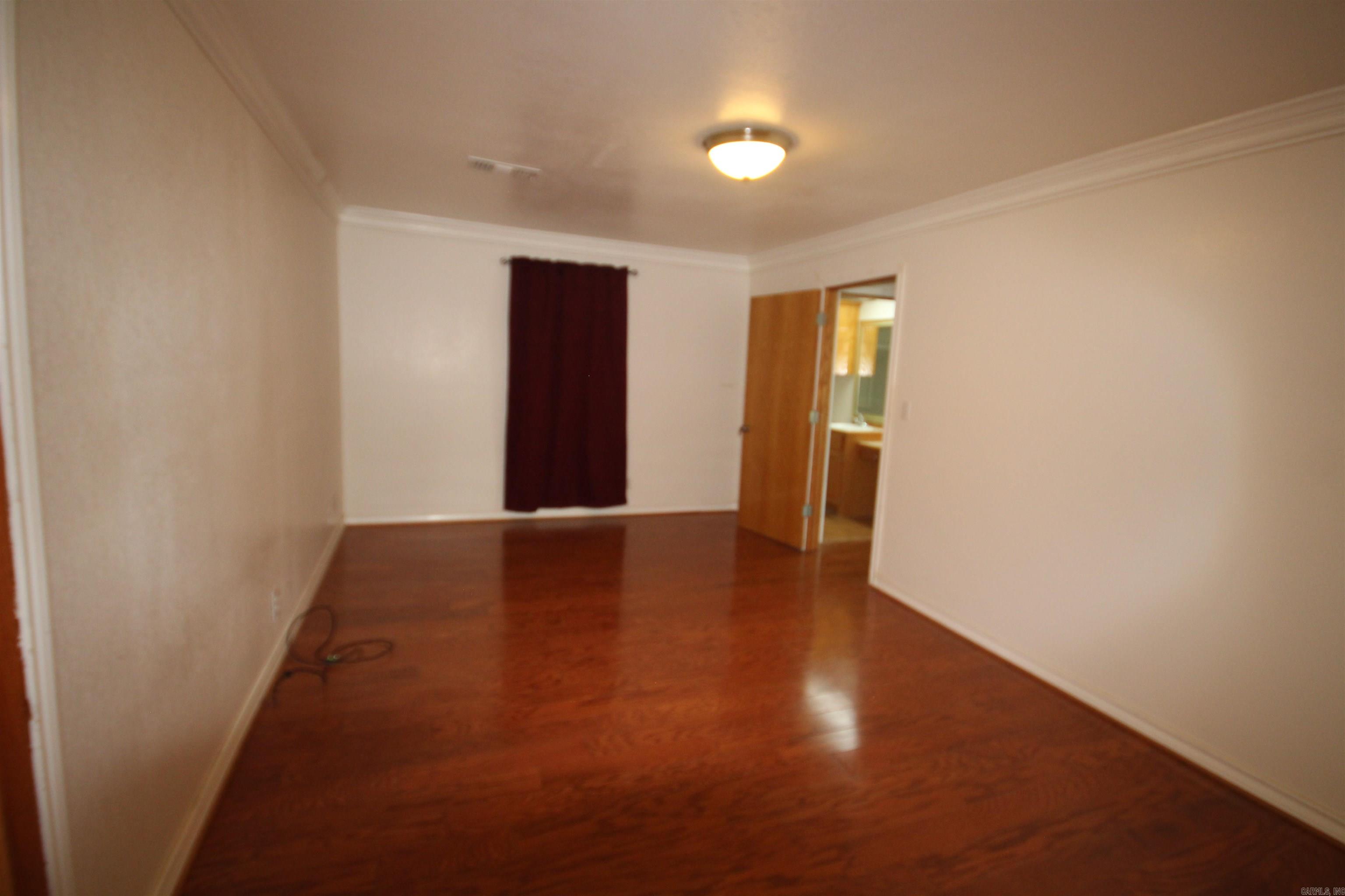 118 Lakefork Drive Property Photo 5