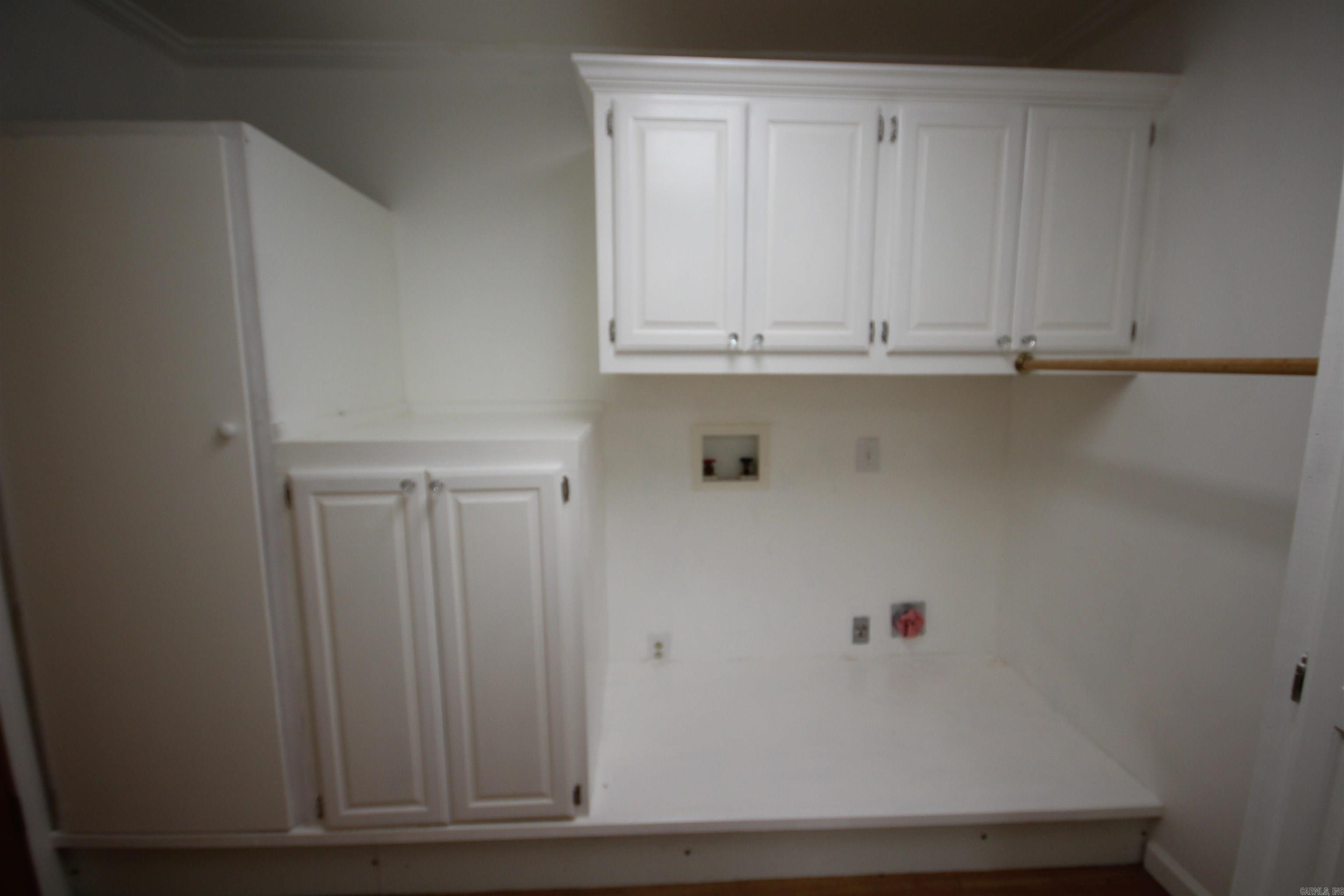 118 Lakefork Drive Property Photo 8
