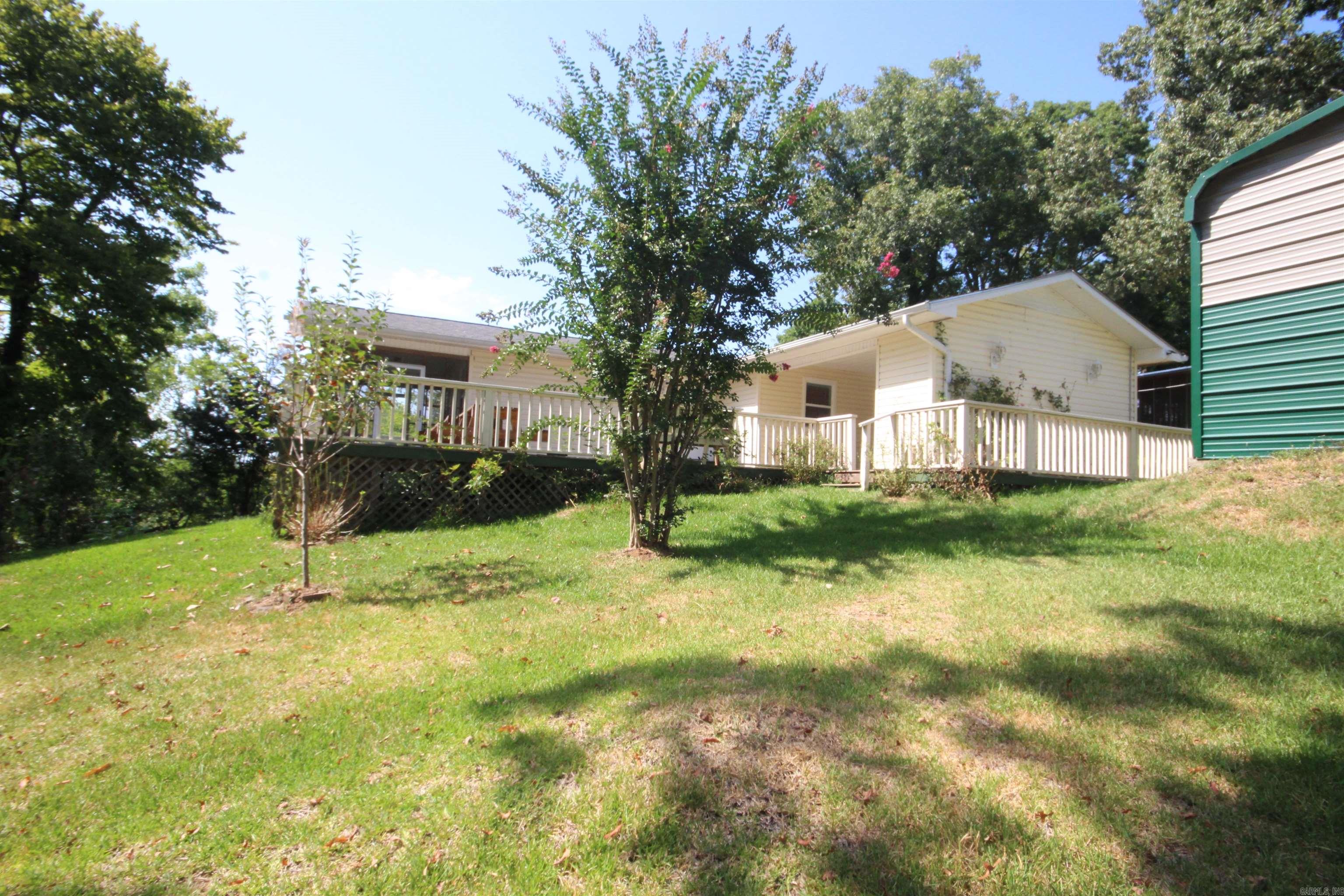 118 Lakefork Drive Property Photo 13