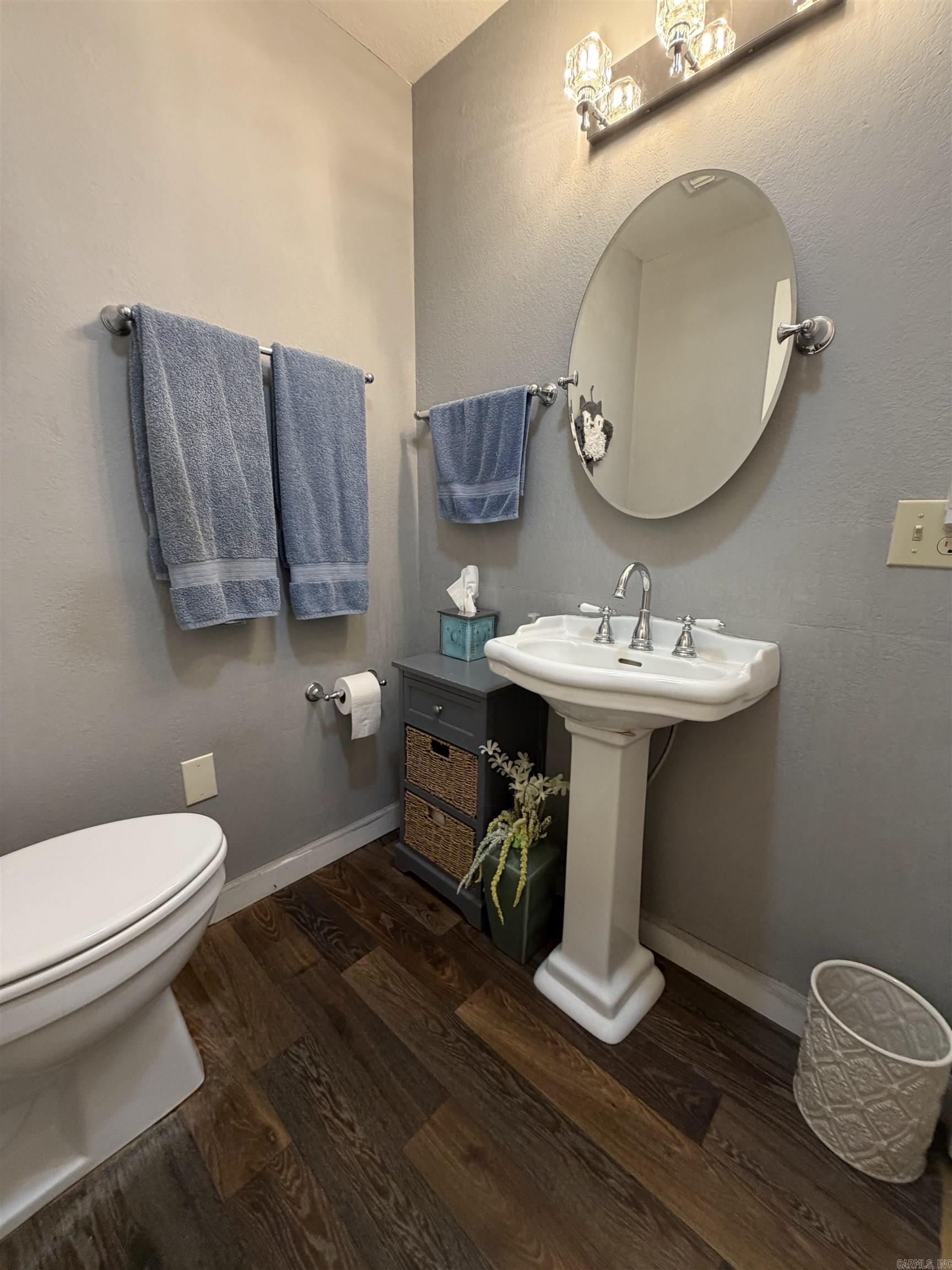 1355 W Highway 246 Property Photo 32
