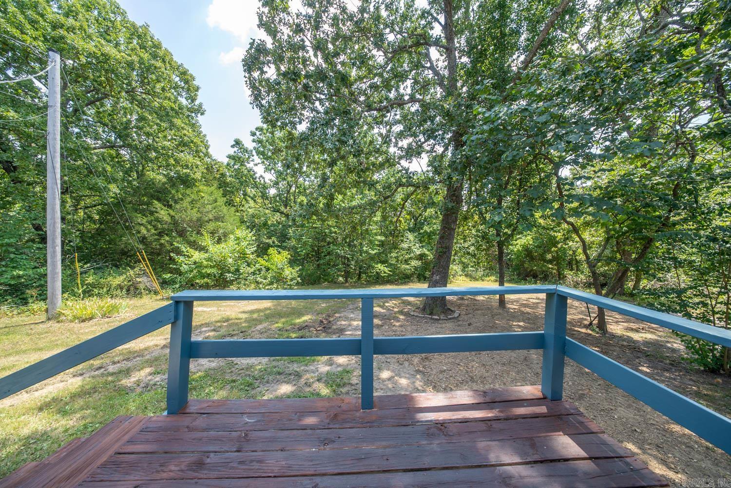 1527 W Cardinal Drive Property Photo 18