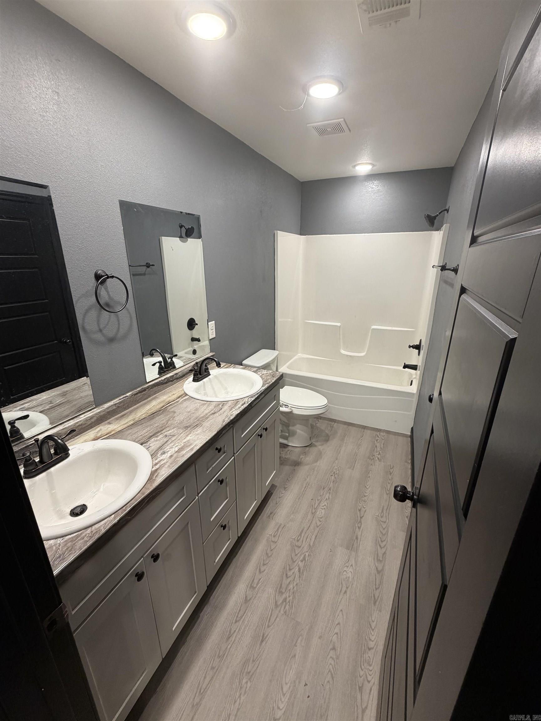 108 Formon Drive Property Photo 5