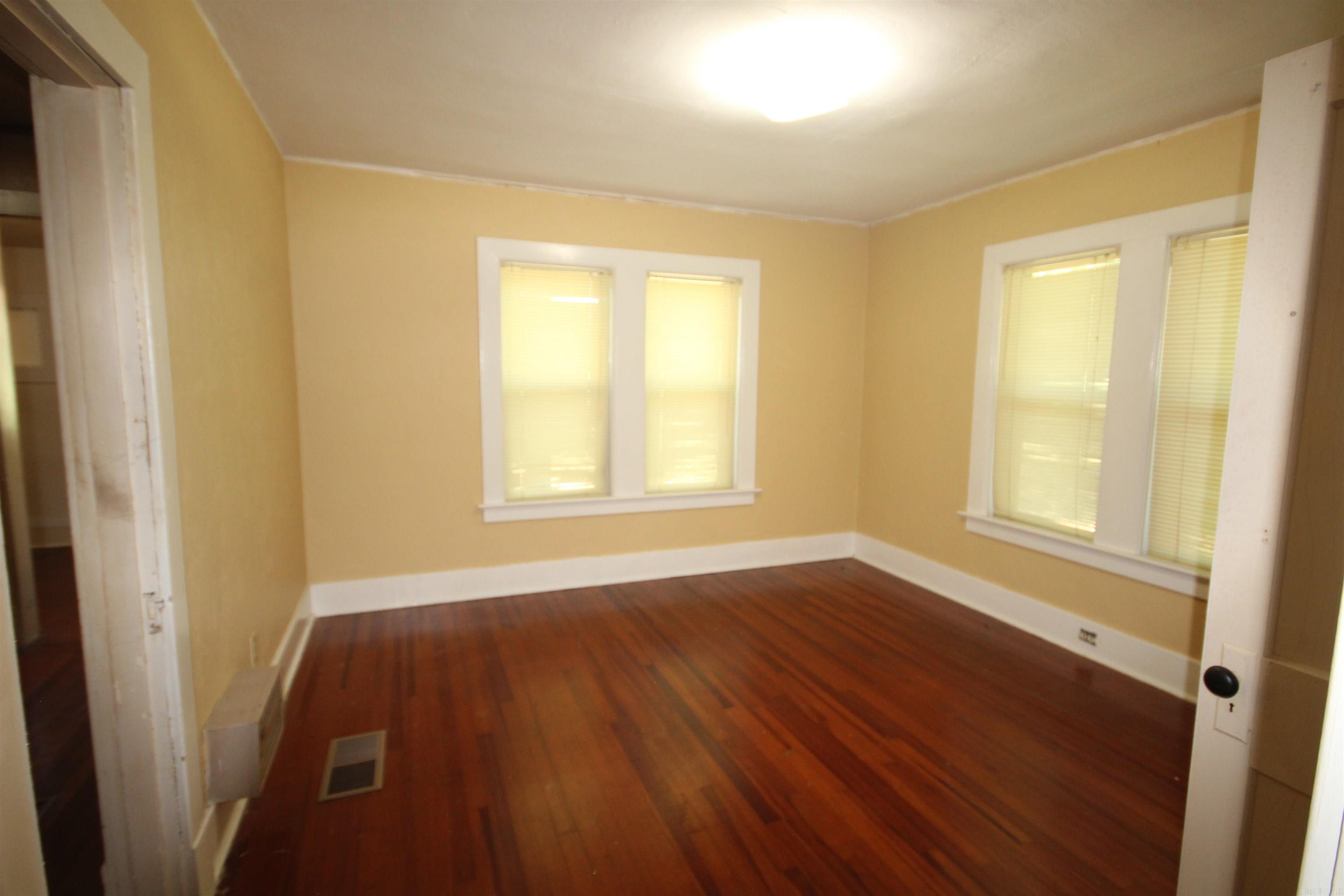 112 Lakefork Drive Property Photo 8