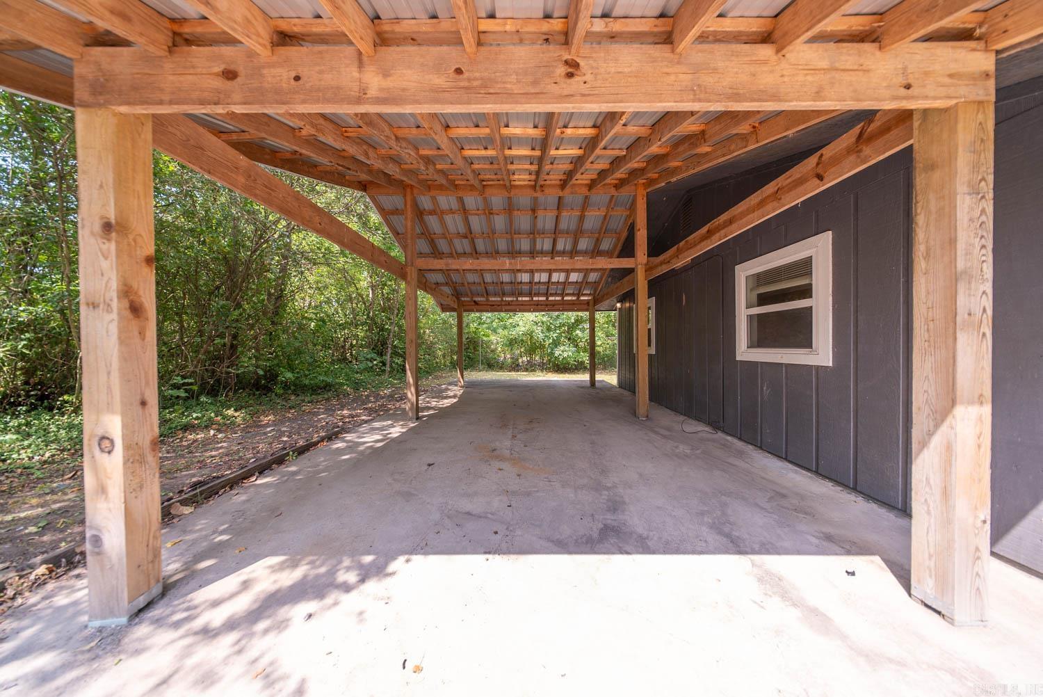 35 N Goodwin Street Property Photo 28