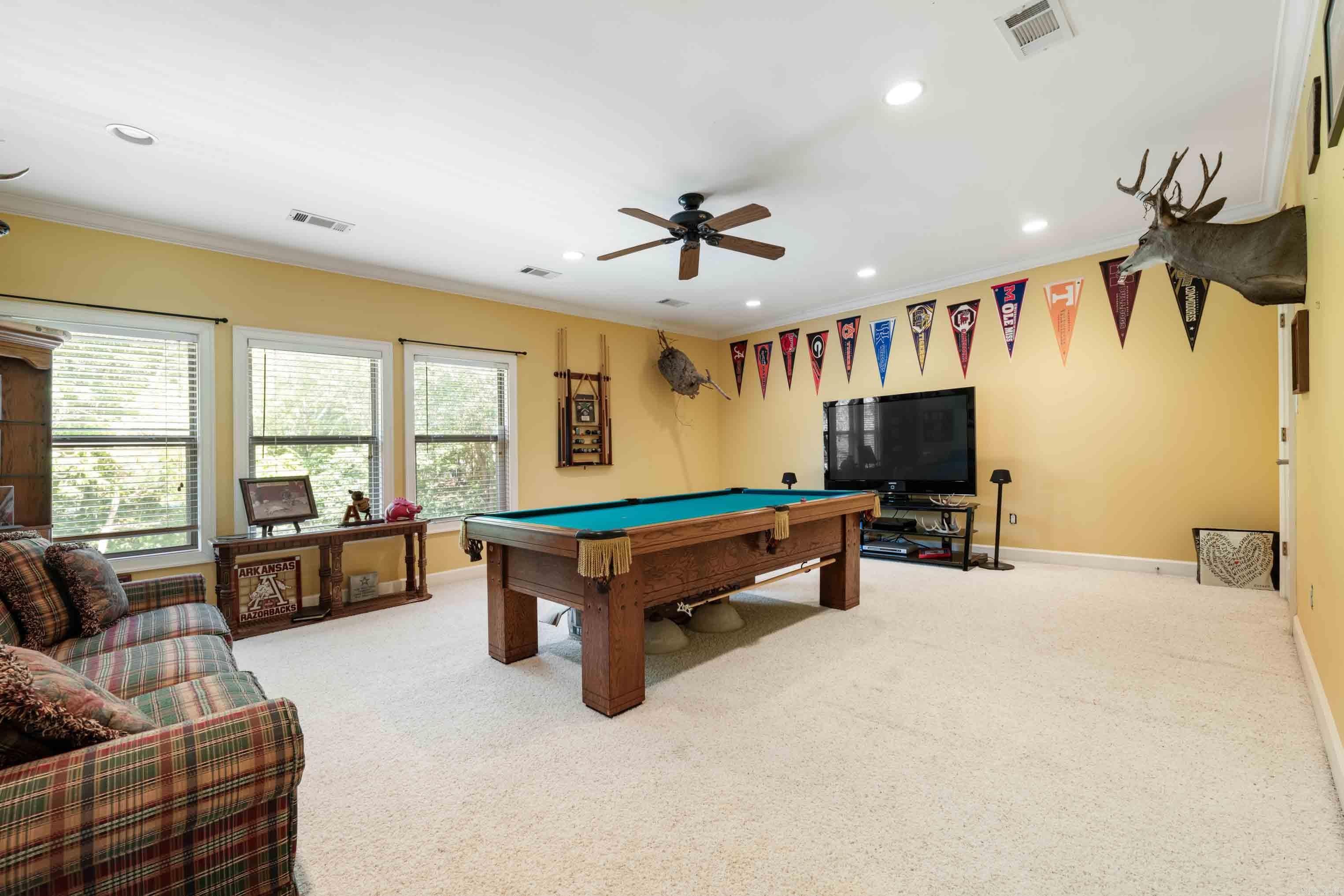 561 Silverwood Trail Property Photo 34