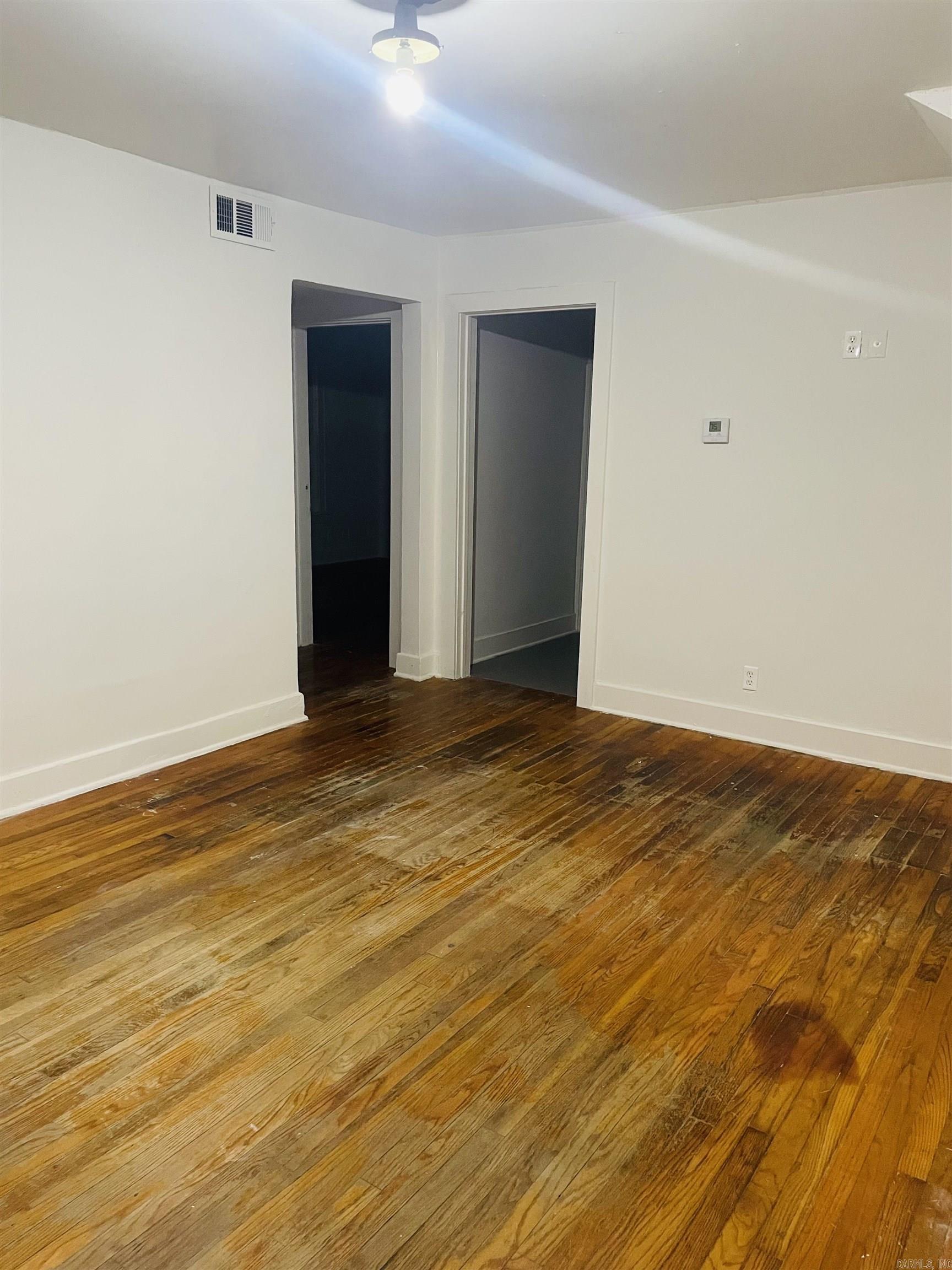 1000 Walnut Property Photo 5