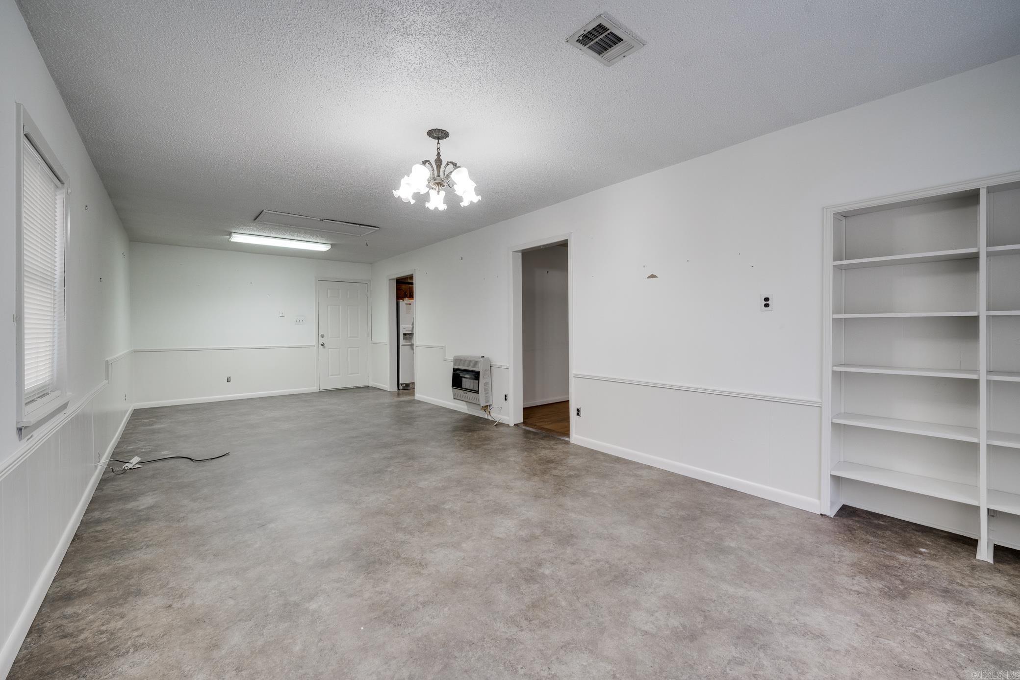 1413 Graham Rd Property Photo 9